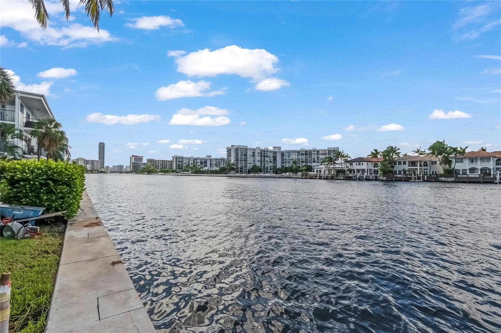 2600 S Ocean Drive 308 photo 24