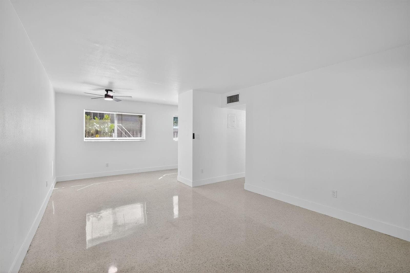 1821 Middle River Drive 1 photo 5