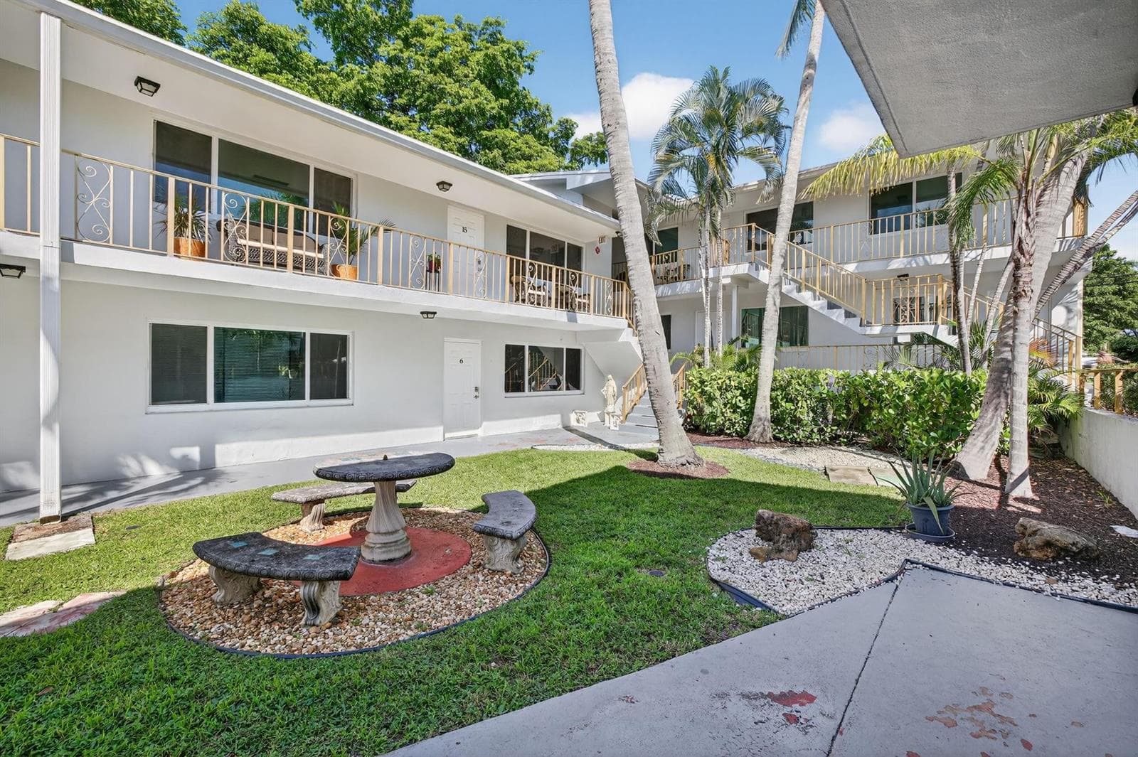 1821 Middle River Drive 1 photo 19