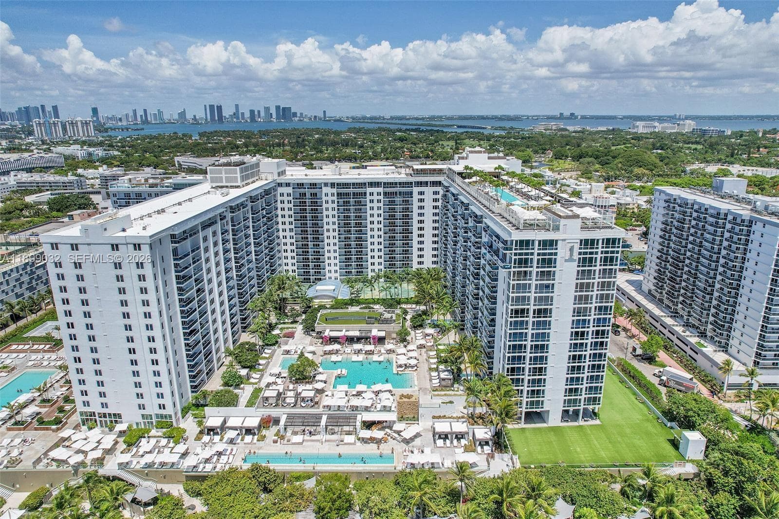 2301 Collins Ave 736 photo 11