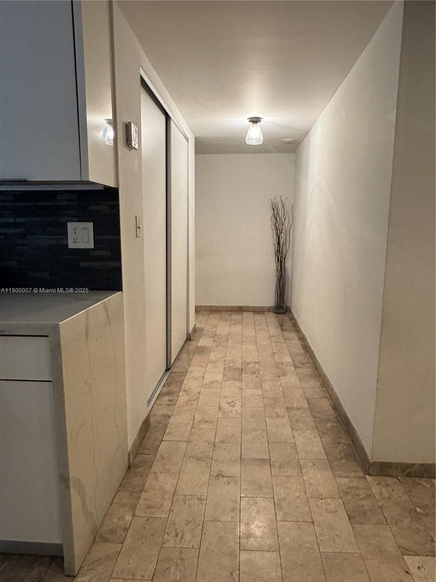 600 Three Islands Blvd 1206 photo 23