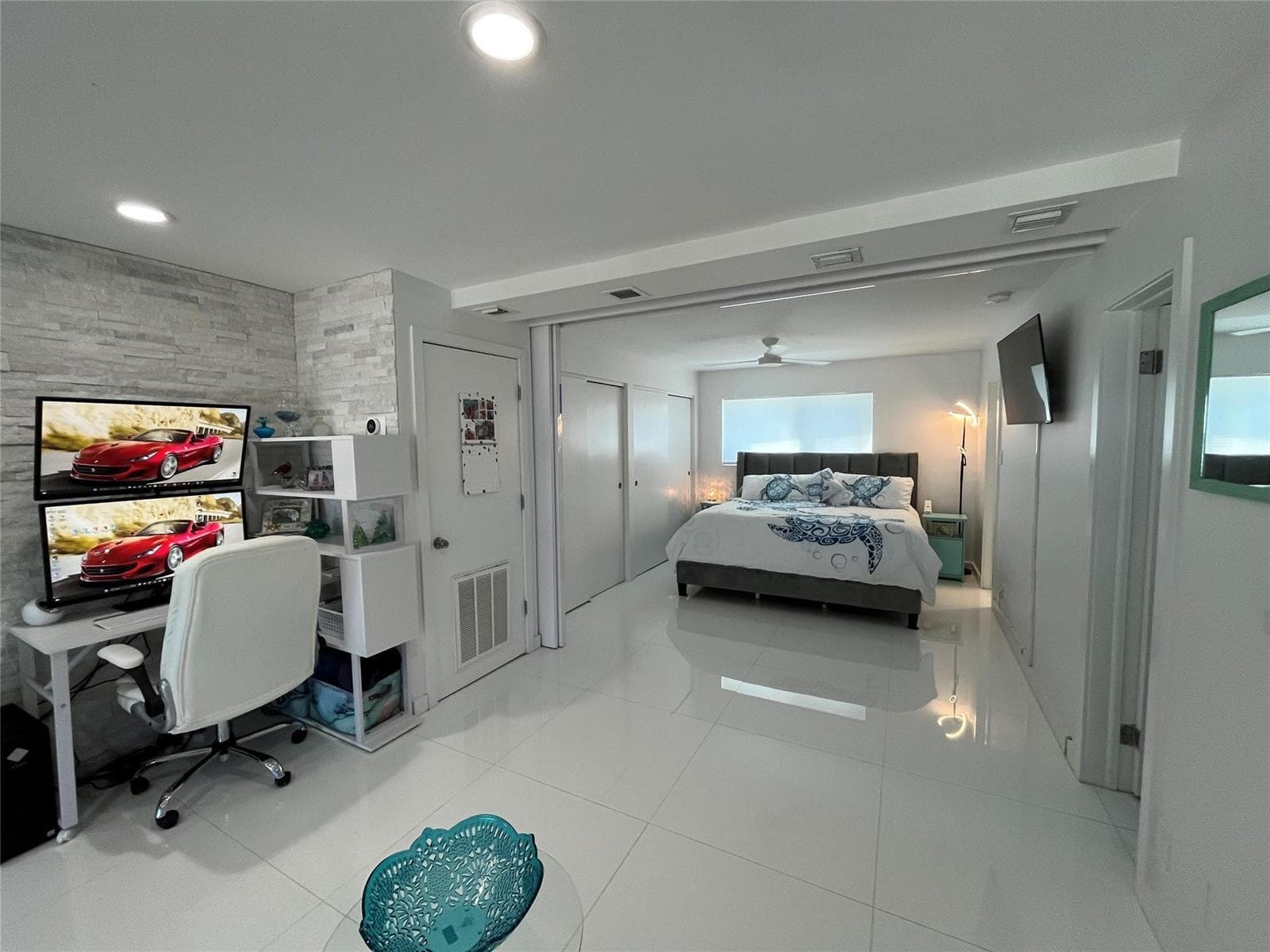 310 S Broadwalk 3b photo 13