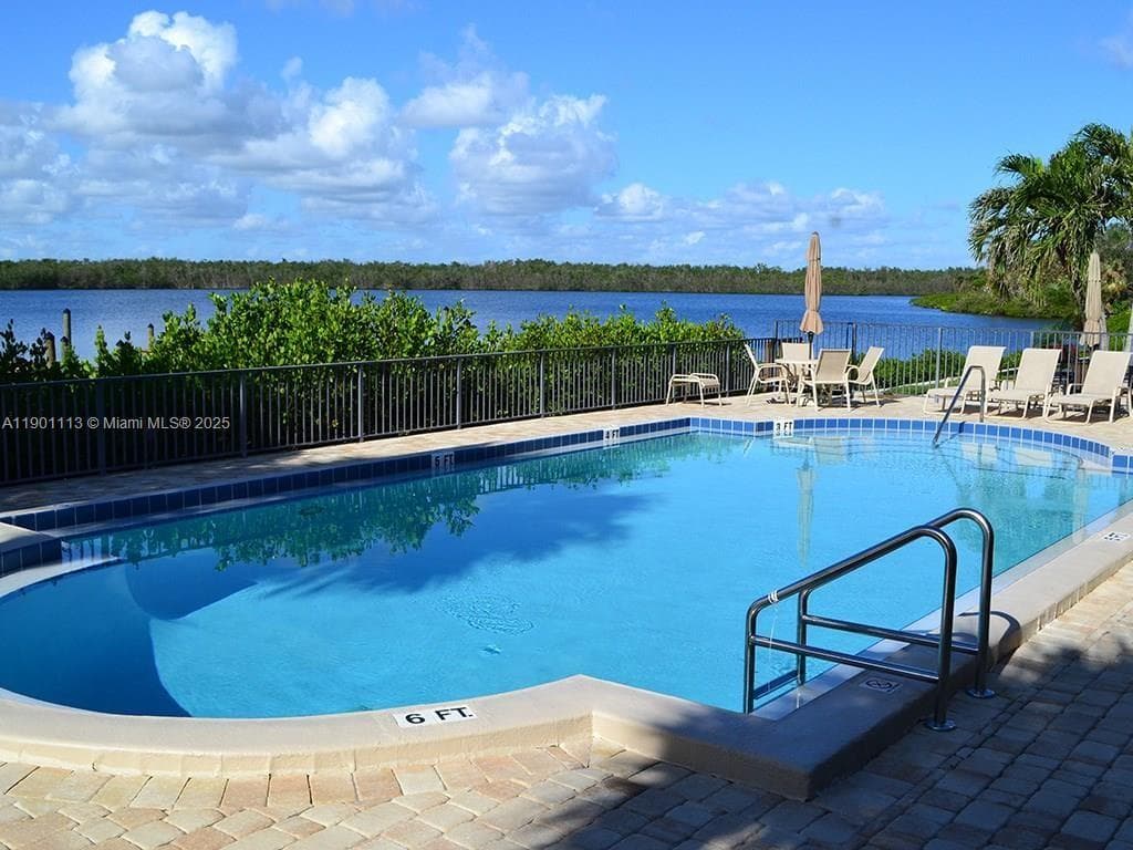 5151 Highway A1a 404 photo 7