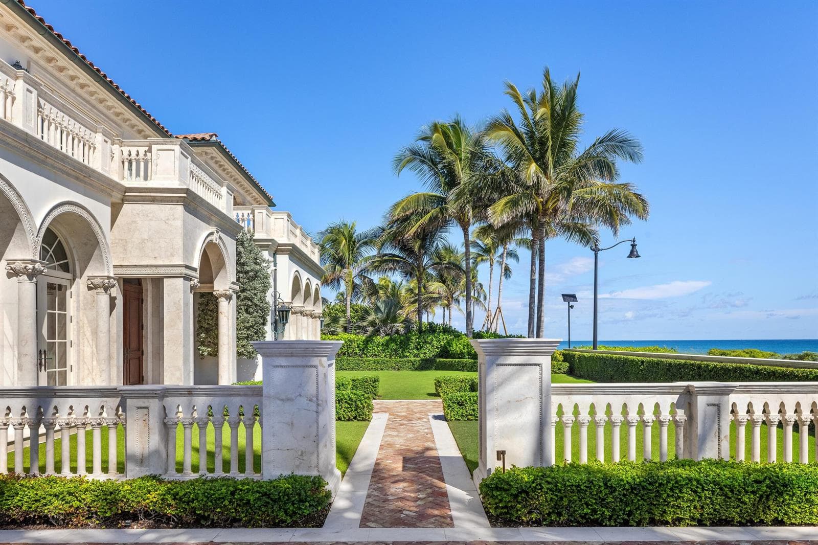 1620 S Ocean Boulevard photo 3
