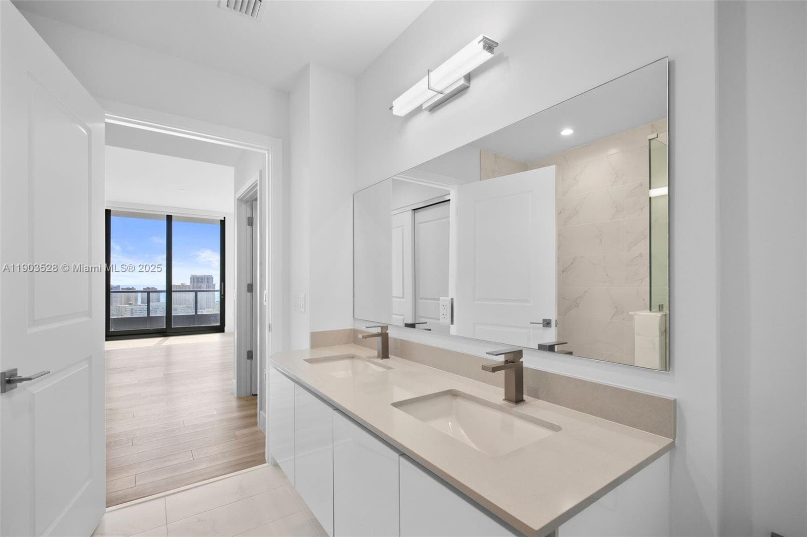 101 Diplomat Pkwy 2306 photo 23
