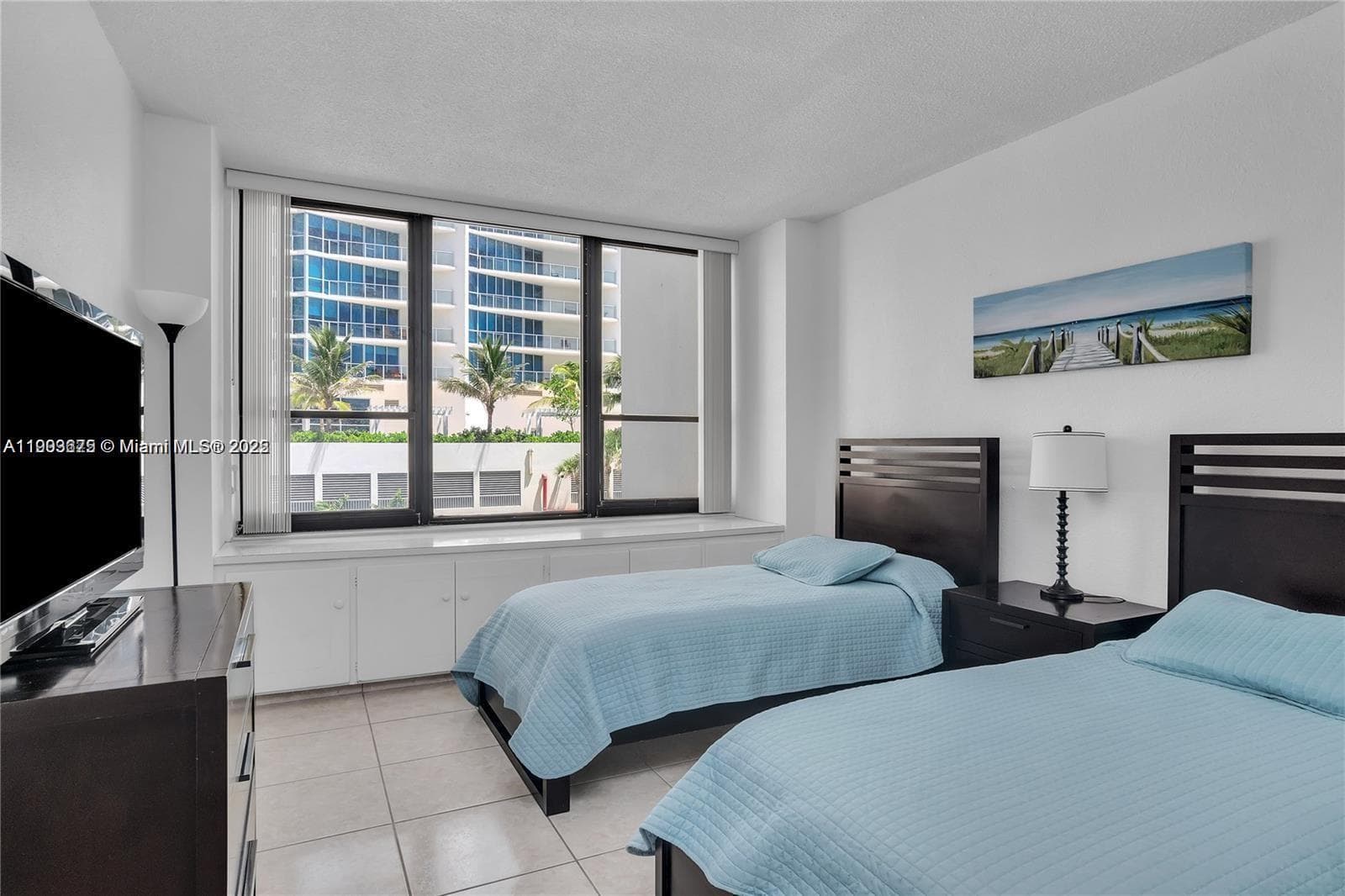 3505 S Ocean Dr 208 photo 13