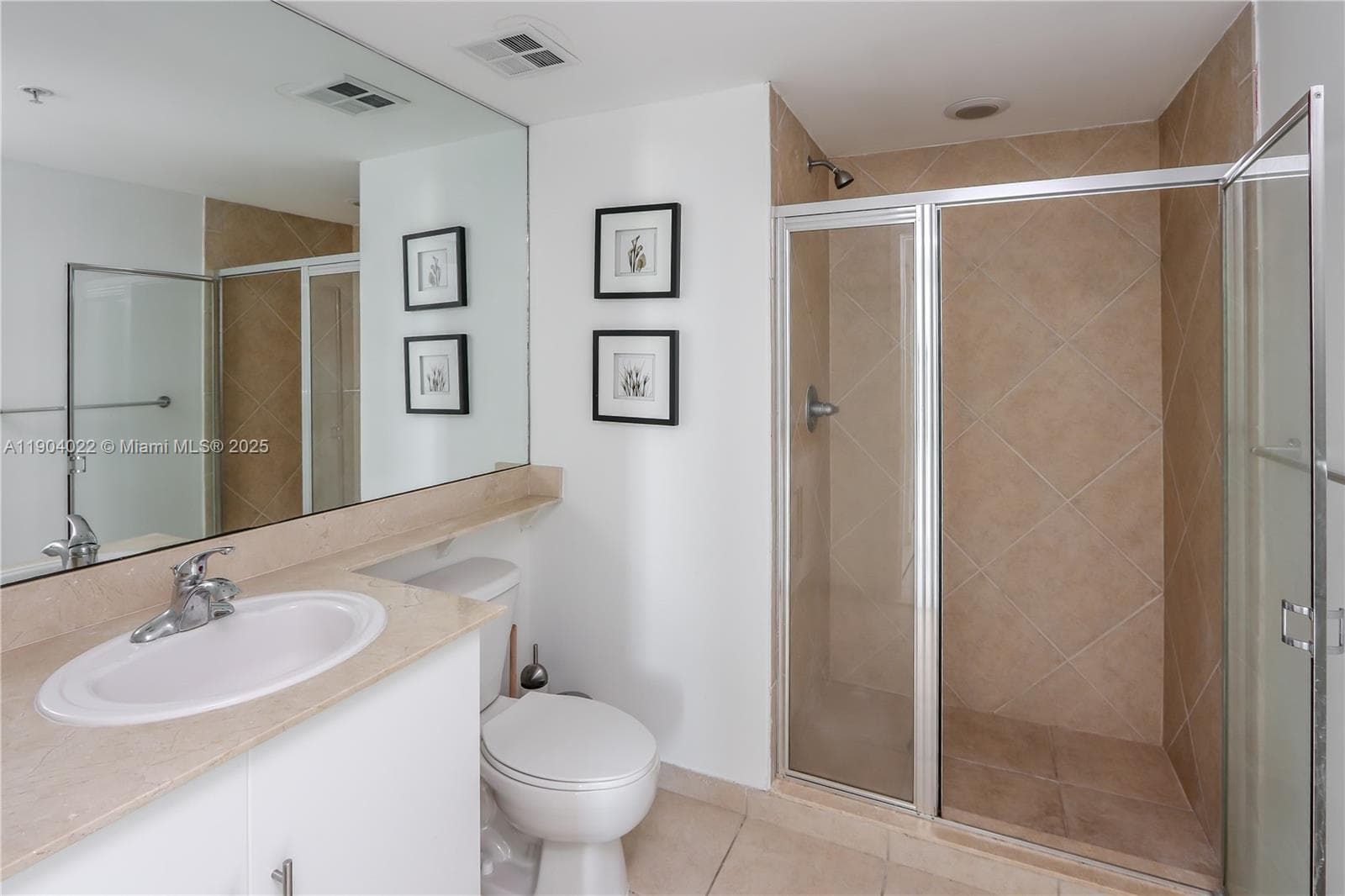 325 S Biscayne Blvd 1722 photo 9