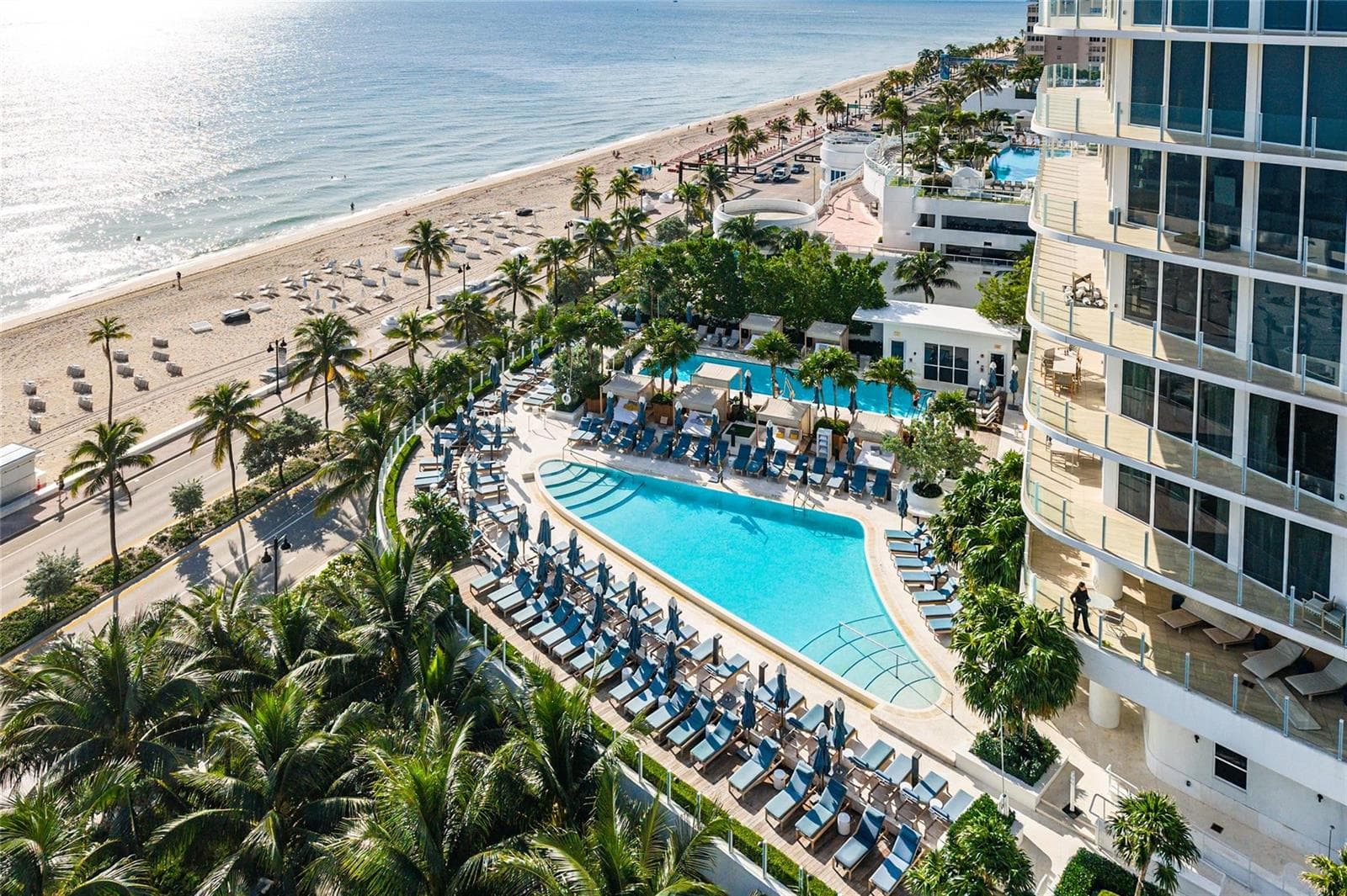 525 N Fort Lauderdale Beach Boulevard 1802 photo 1