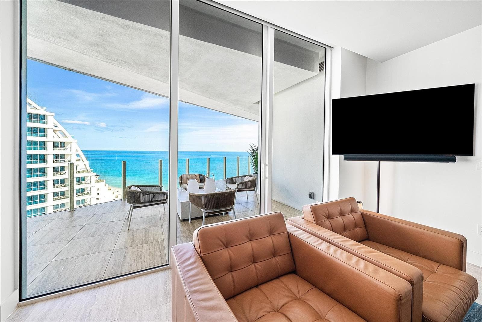 525 N Fort Lauderdale Beach Boulevard 1802 photo 18