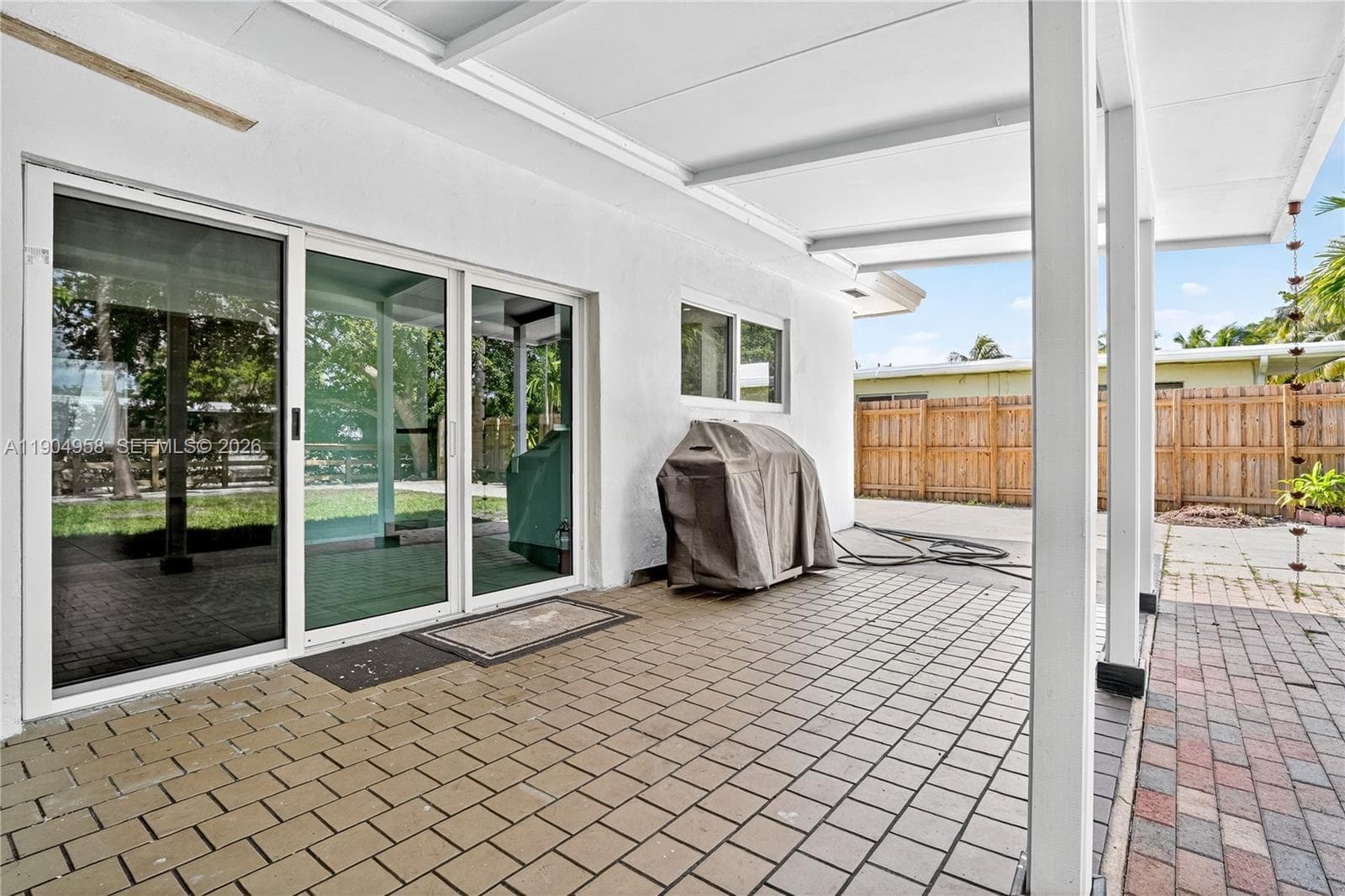 2325 NE 194 Street photo 14