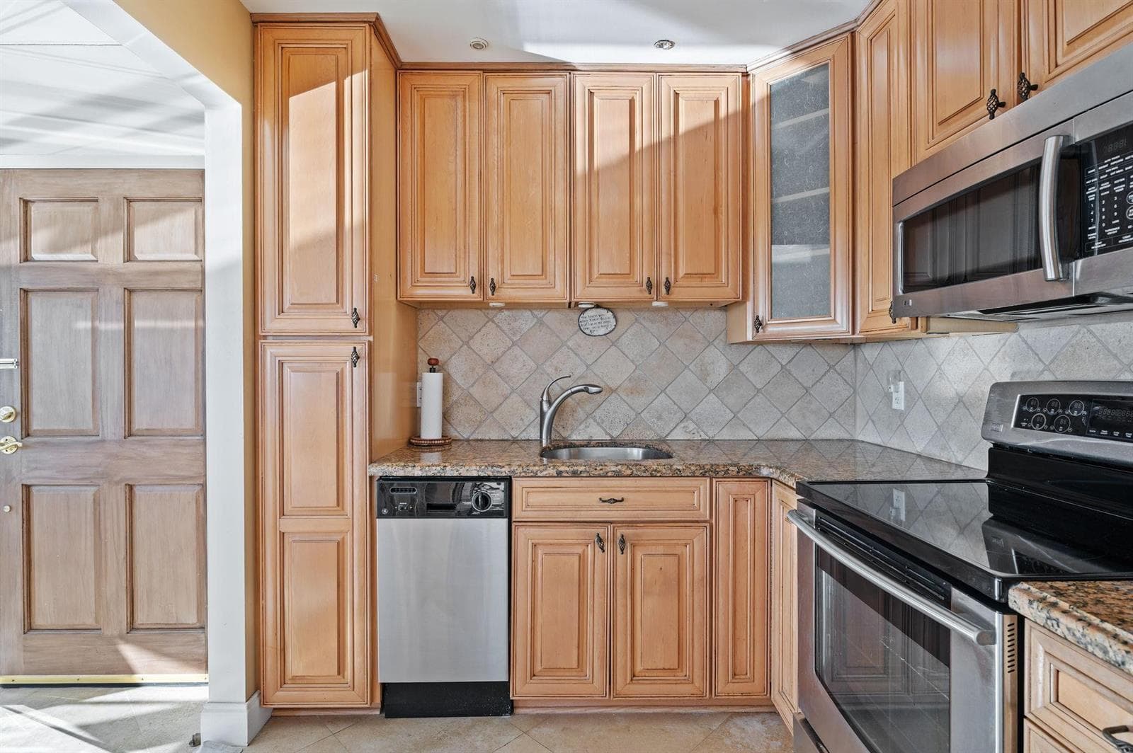 1839 Middle River Drive 503 photo 6