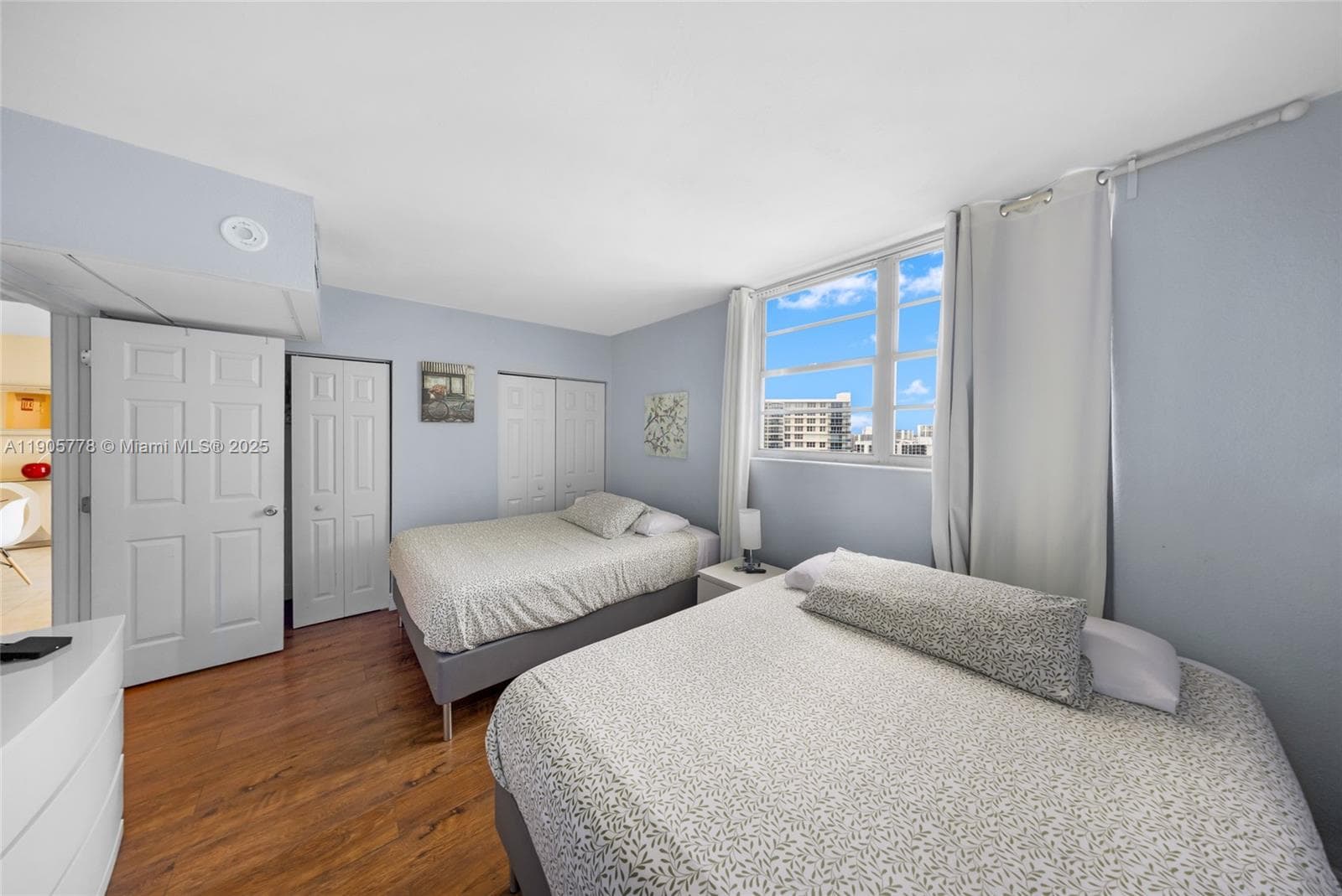 3801 S Ocean Dr 15R photo 18