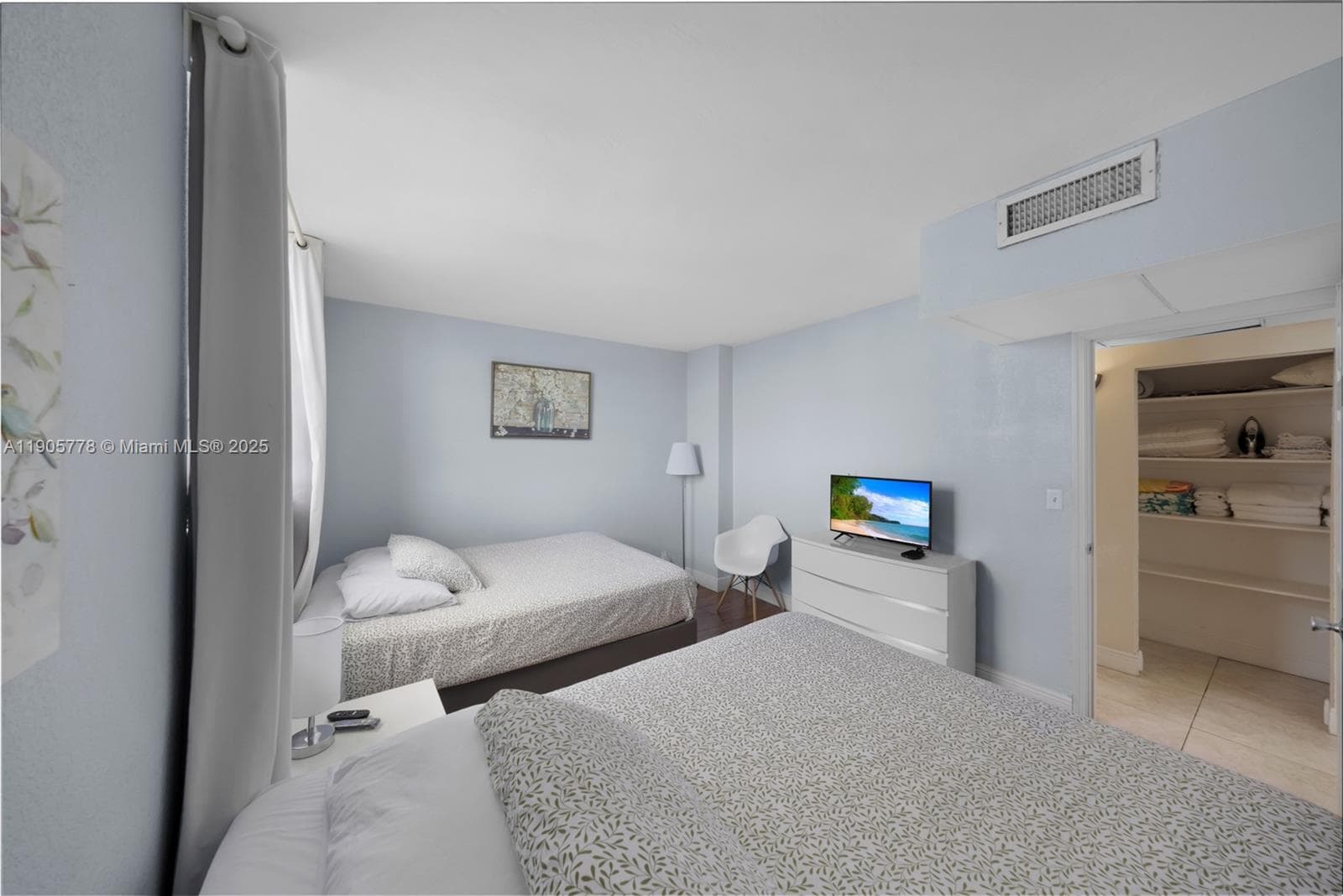 3801 S Ocean Dr 15R photo 15