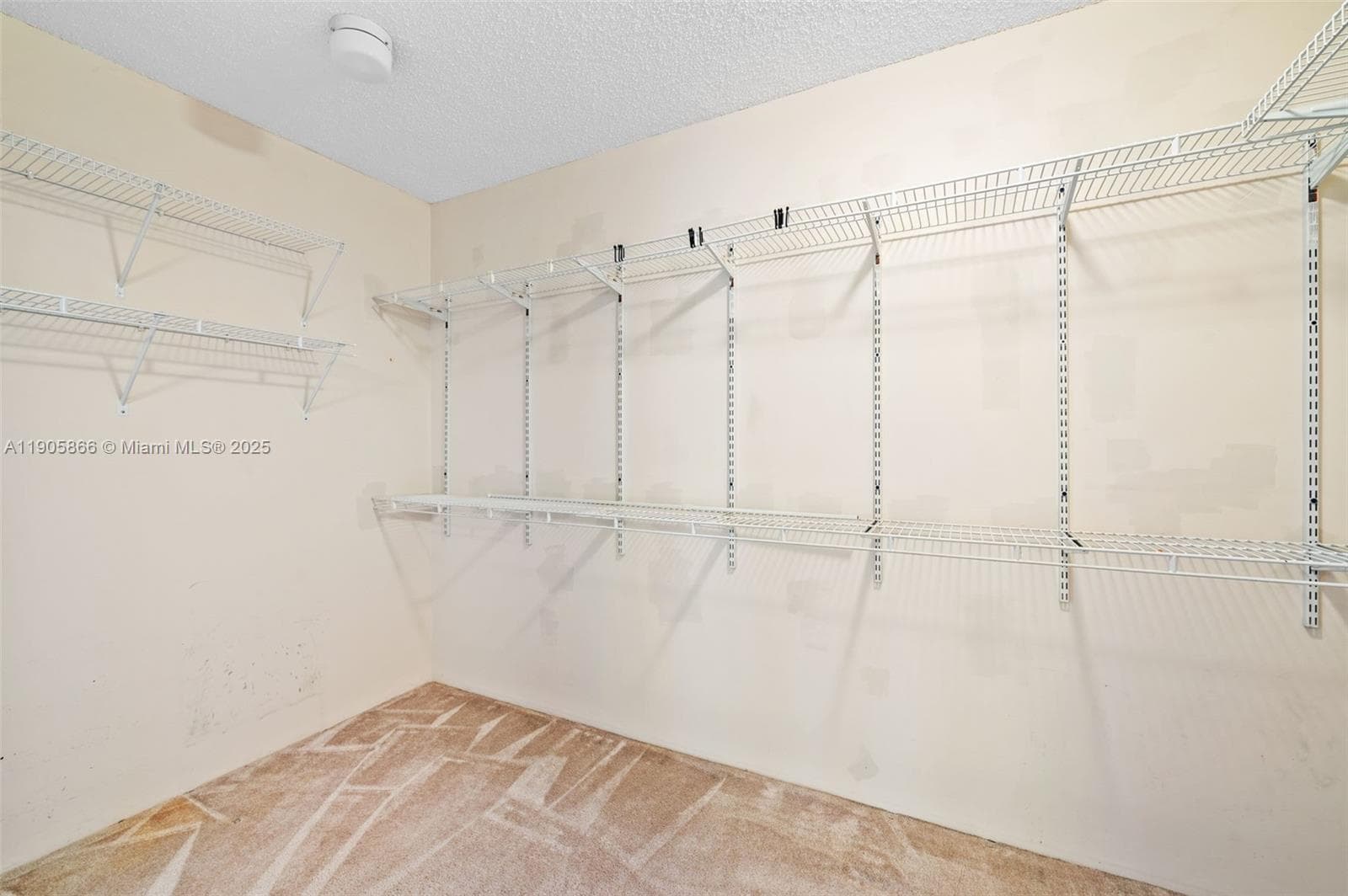 3598 Yacht Club Dr 602 photo 20