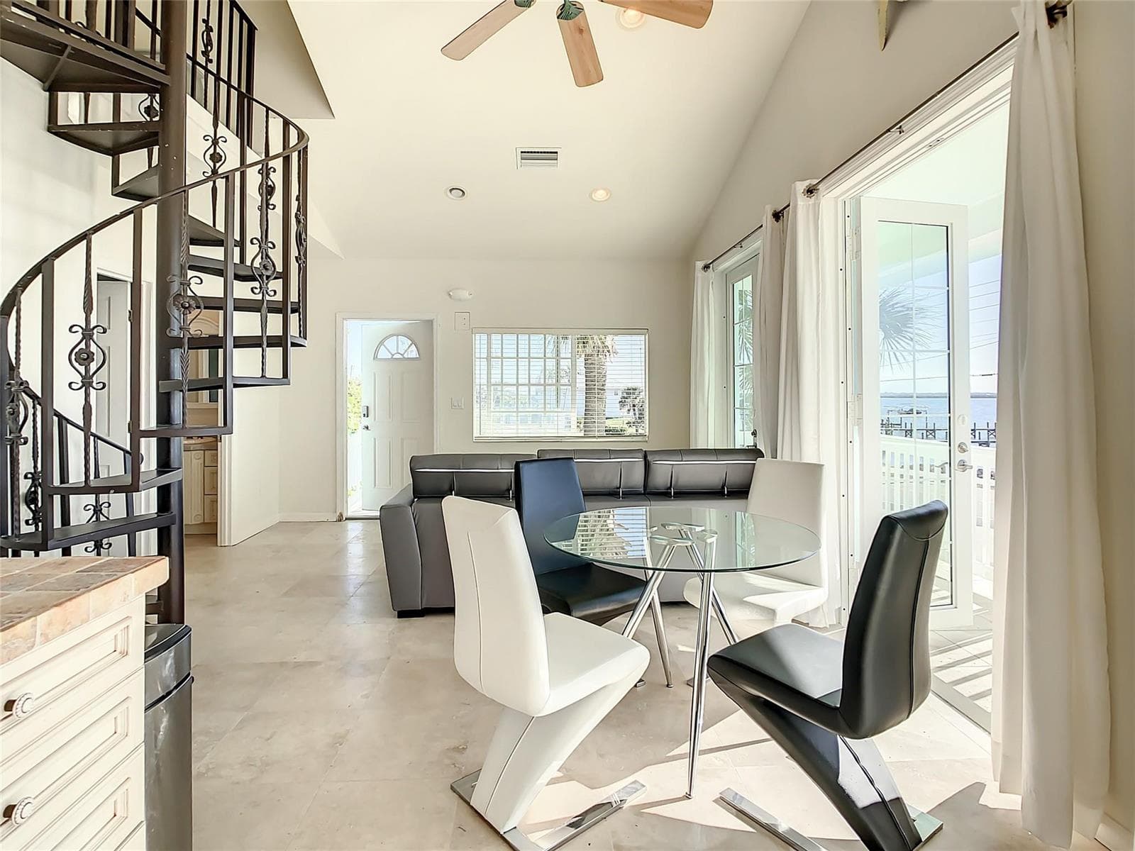 12880 Highway A1a photo 25