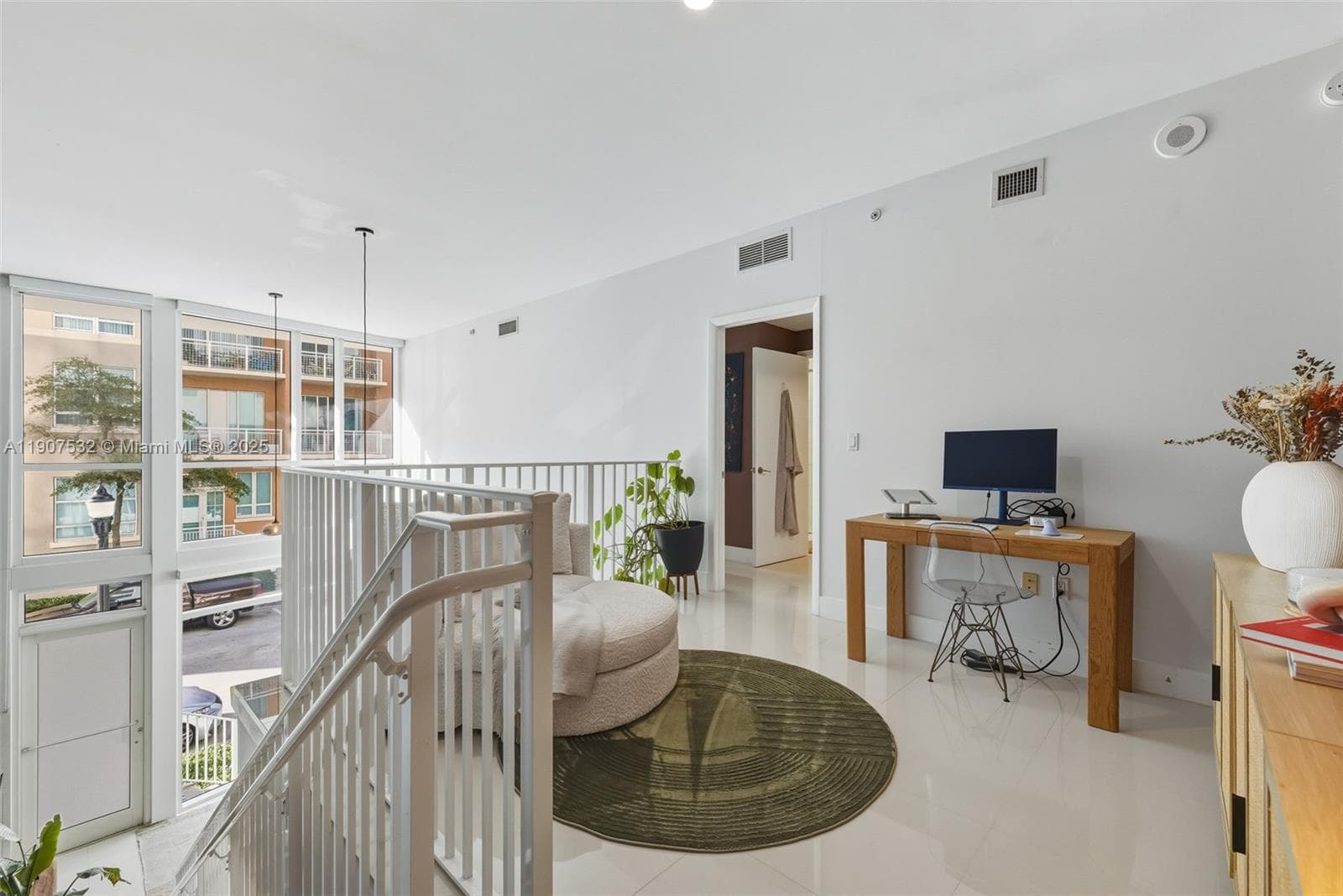 2020 N Bayshore TH103 photo 19