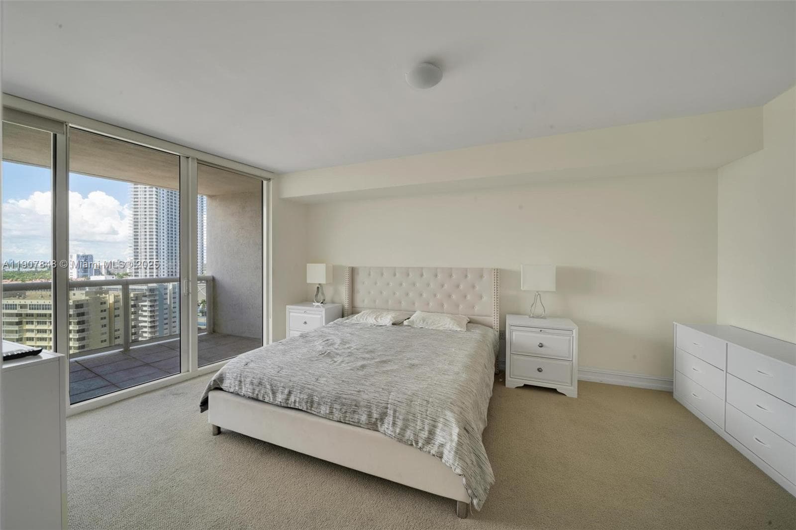 1850 S Ocean Dr 1609 photo 11