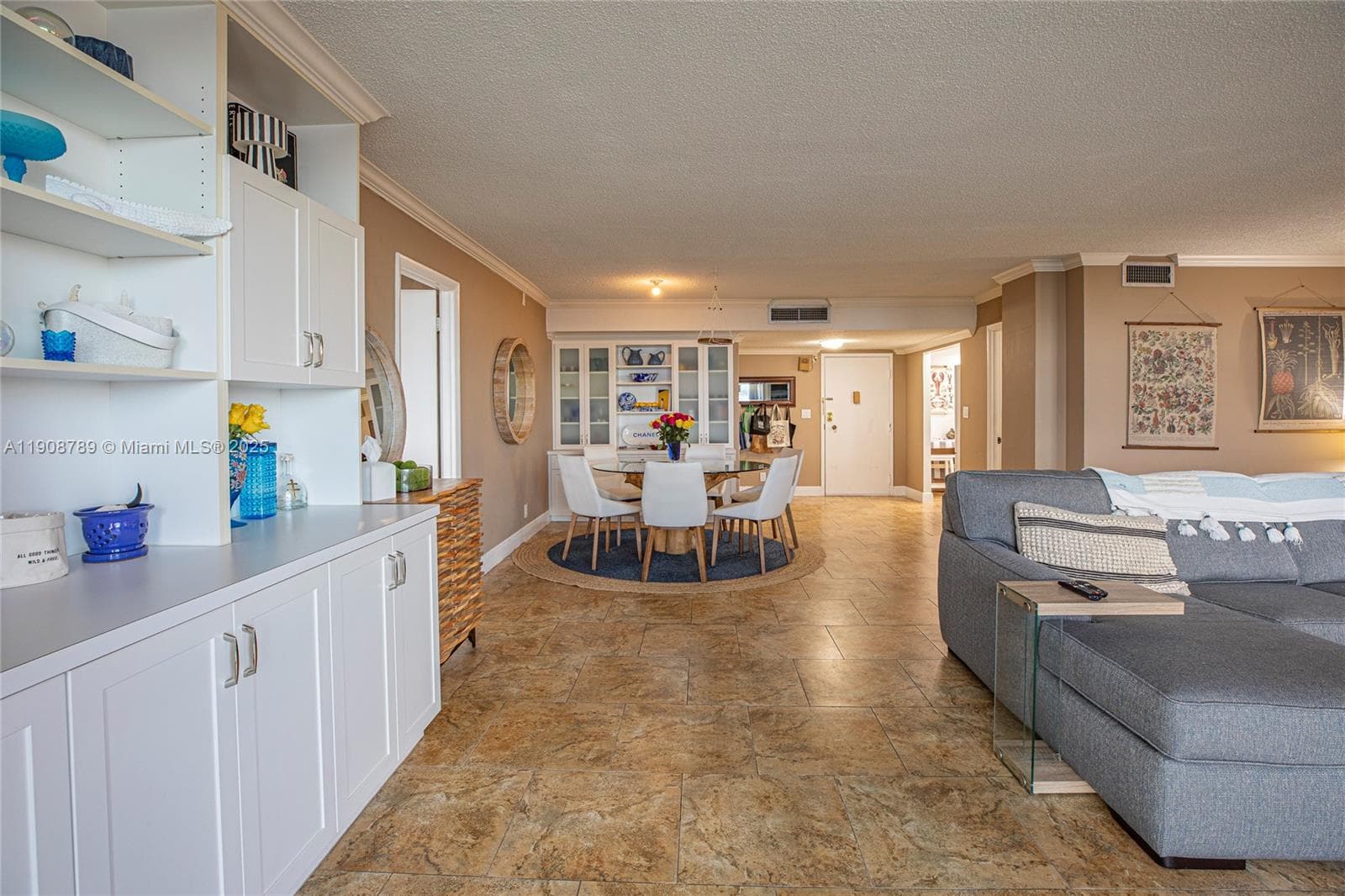 437 Golden Isles Dr 9B-C photo 7
