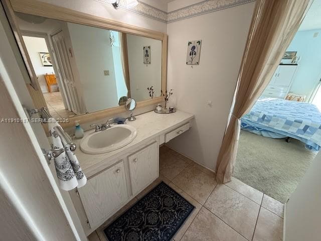 3625 N Country Club Dr 304 photo 19