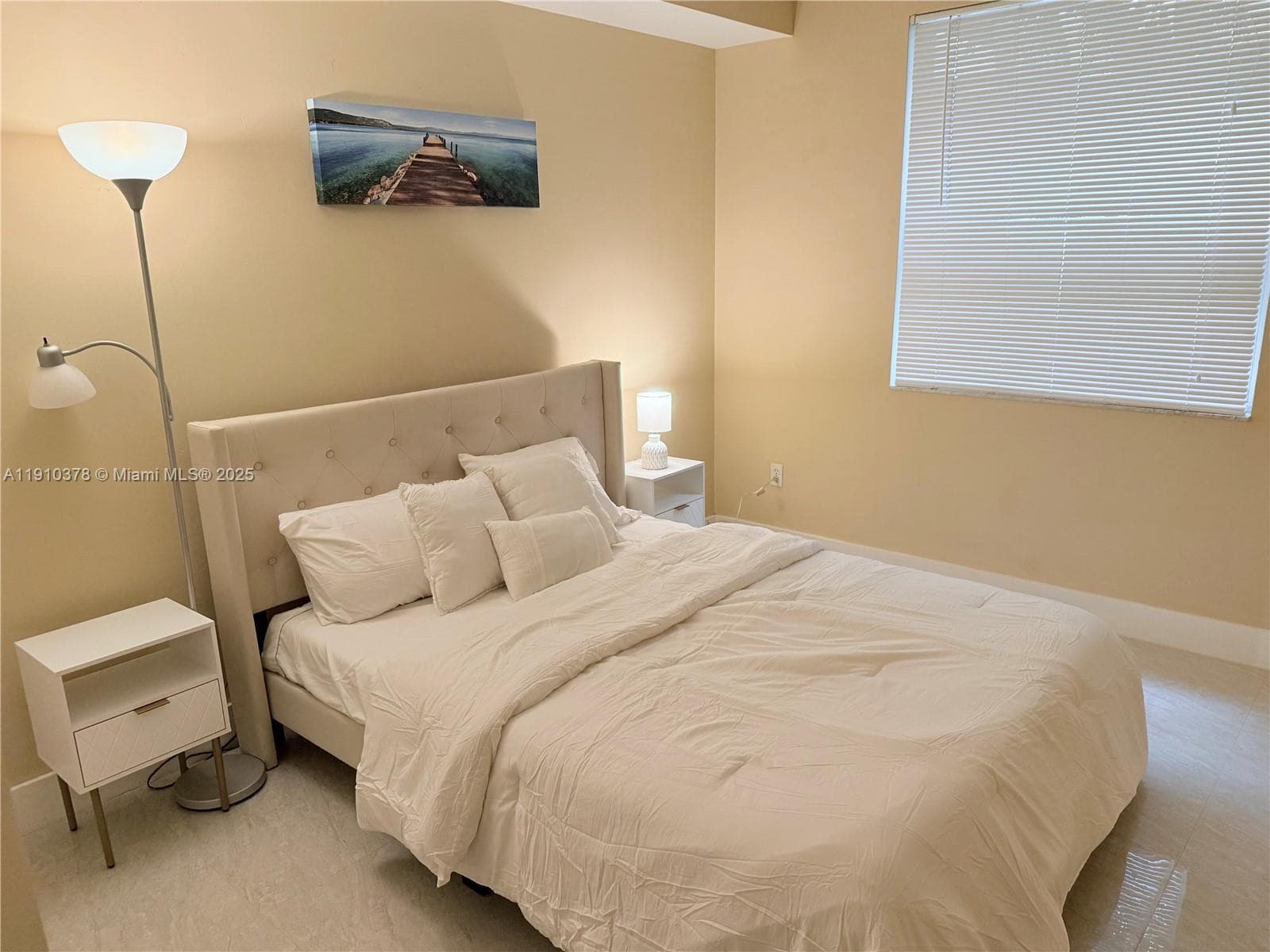 17150 N Bay Rd 2102 photo 9