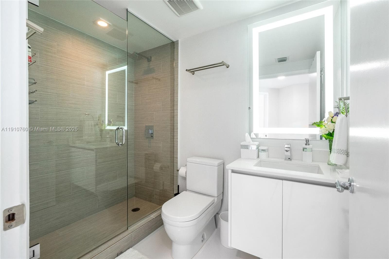 330 Sunny Isles Blvd 5-1908 photo 20