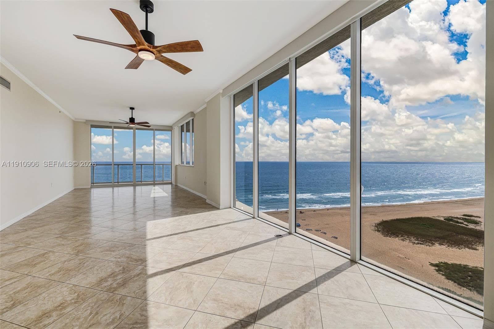 704 N Ocean Blvd 1001 photo 2