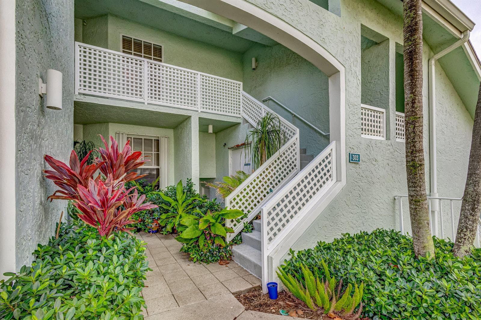 303 Mainsail Circle photo 6