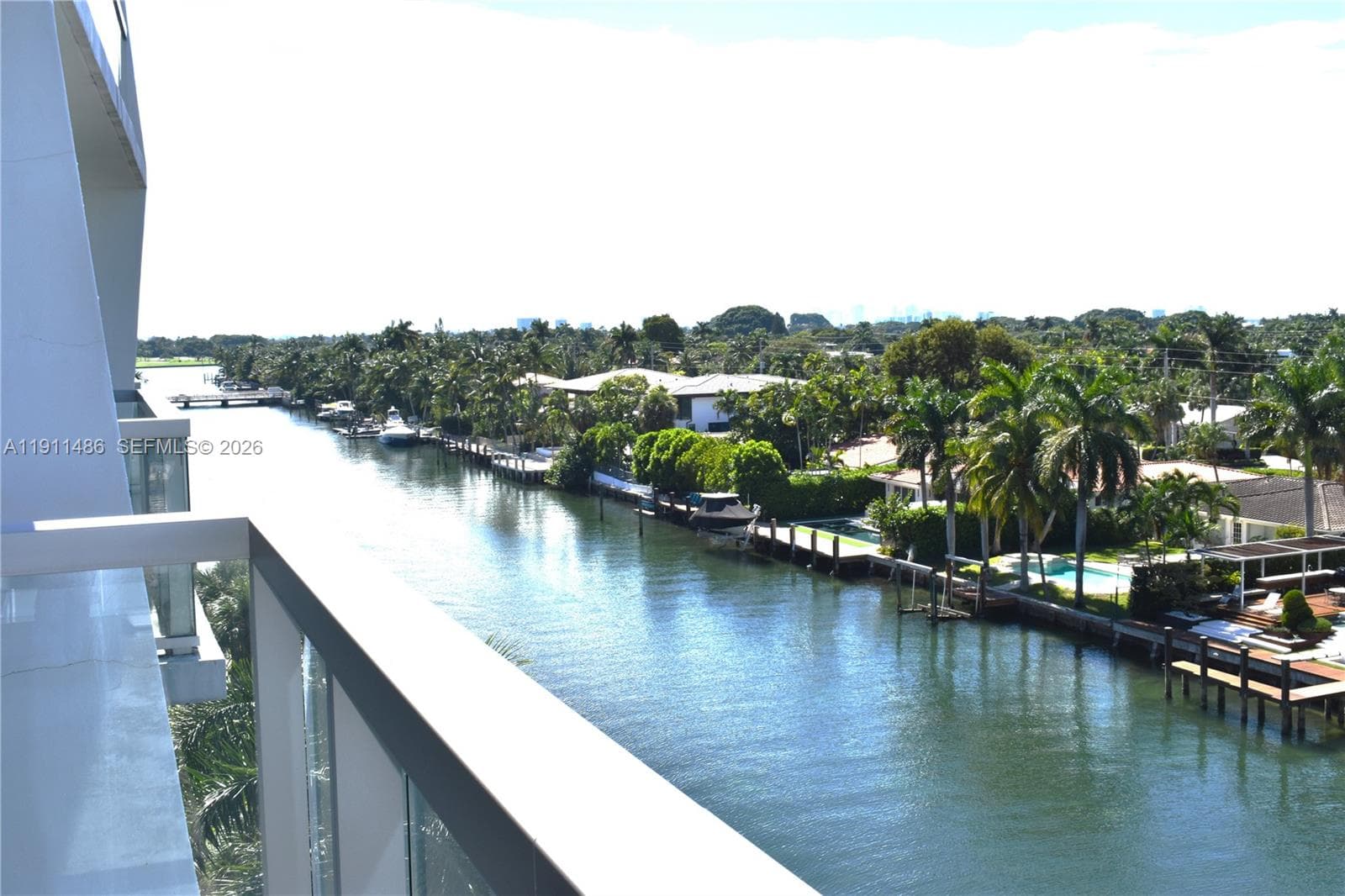 9940 W Bay Harbor Dr 6D-N photo 18