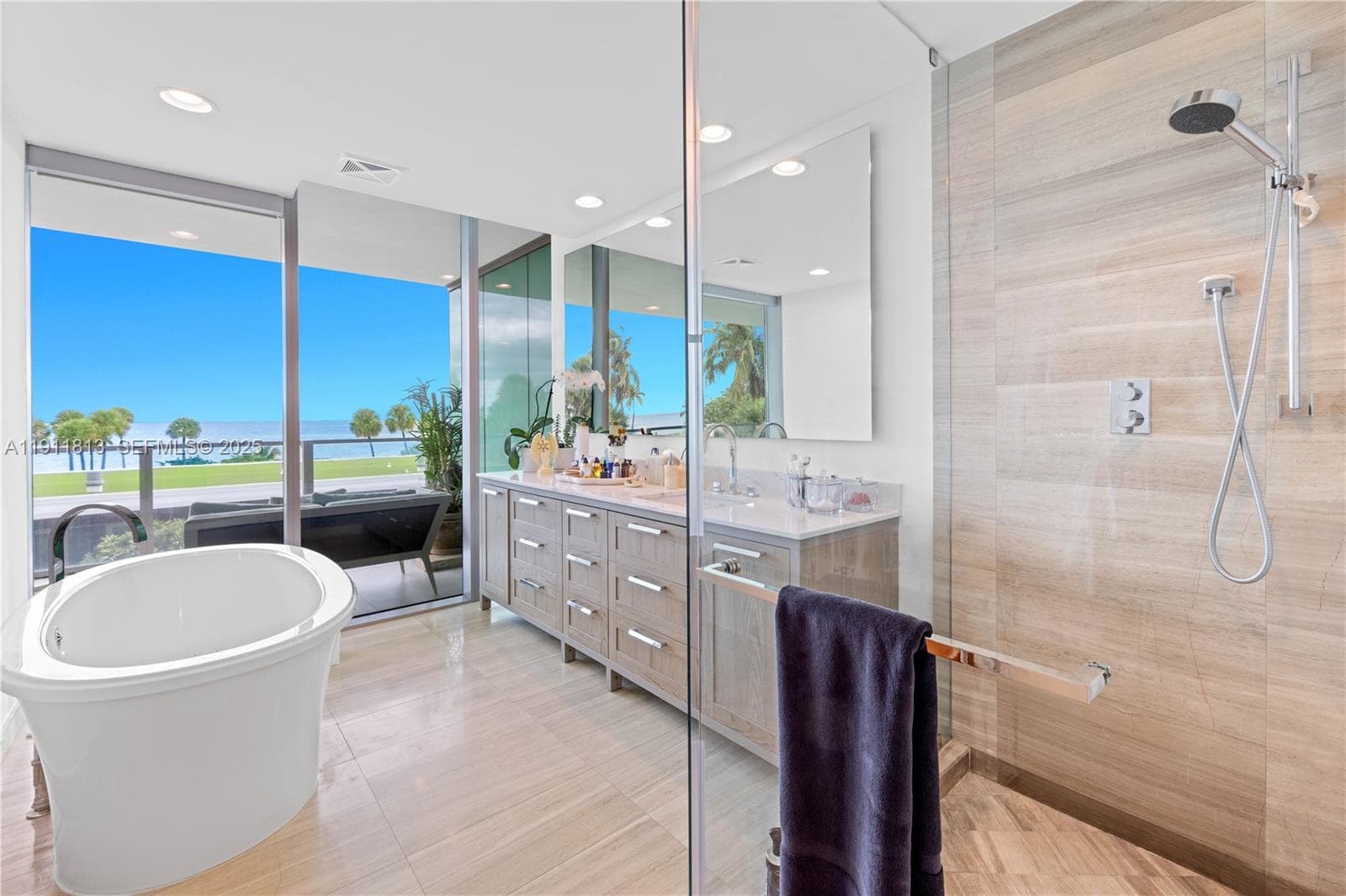 350 E Ocean Dr 301N photo 9