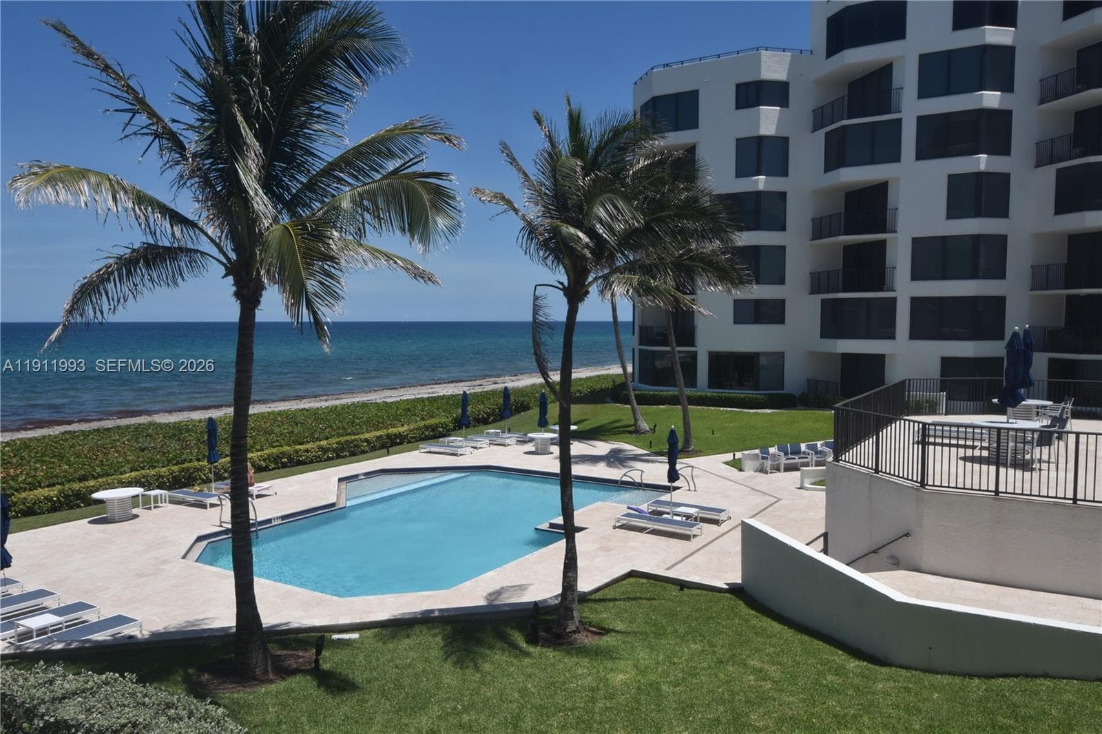 2565 S Ocean Blvd 112N photo 2