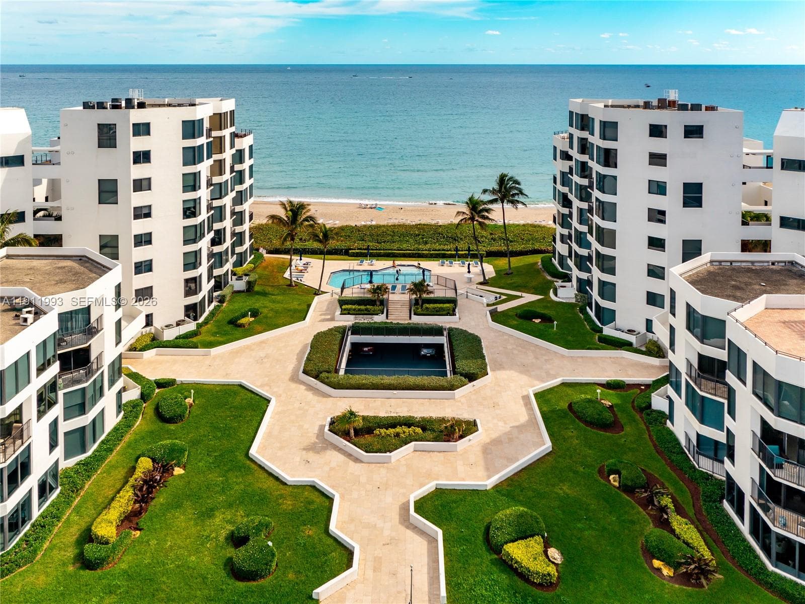 2565 S Ocean Blvd 112N photo 1