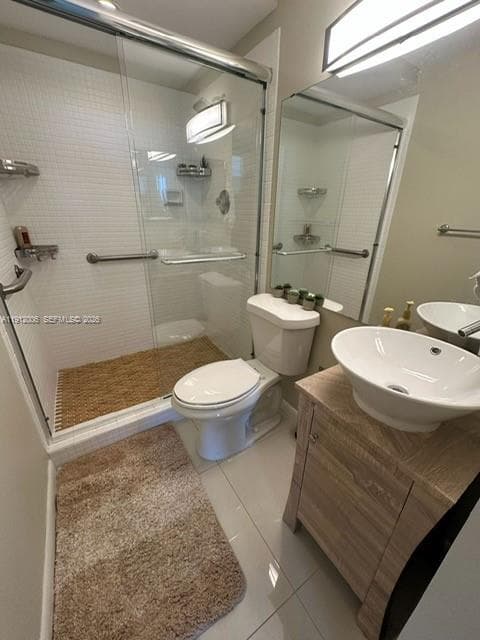 20515 E Country Club Dr 747 photo 12