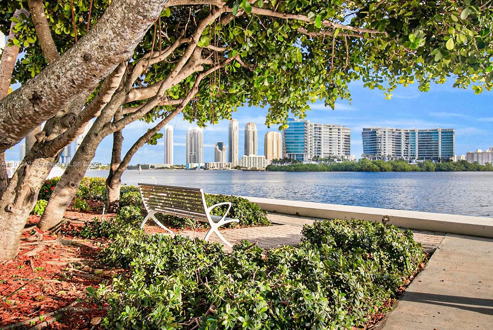 3370 Hidden Bay Dr 804 photo 9
