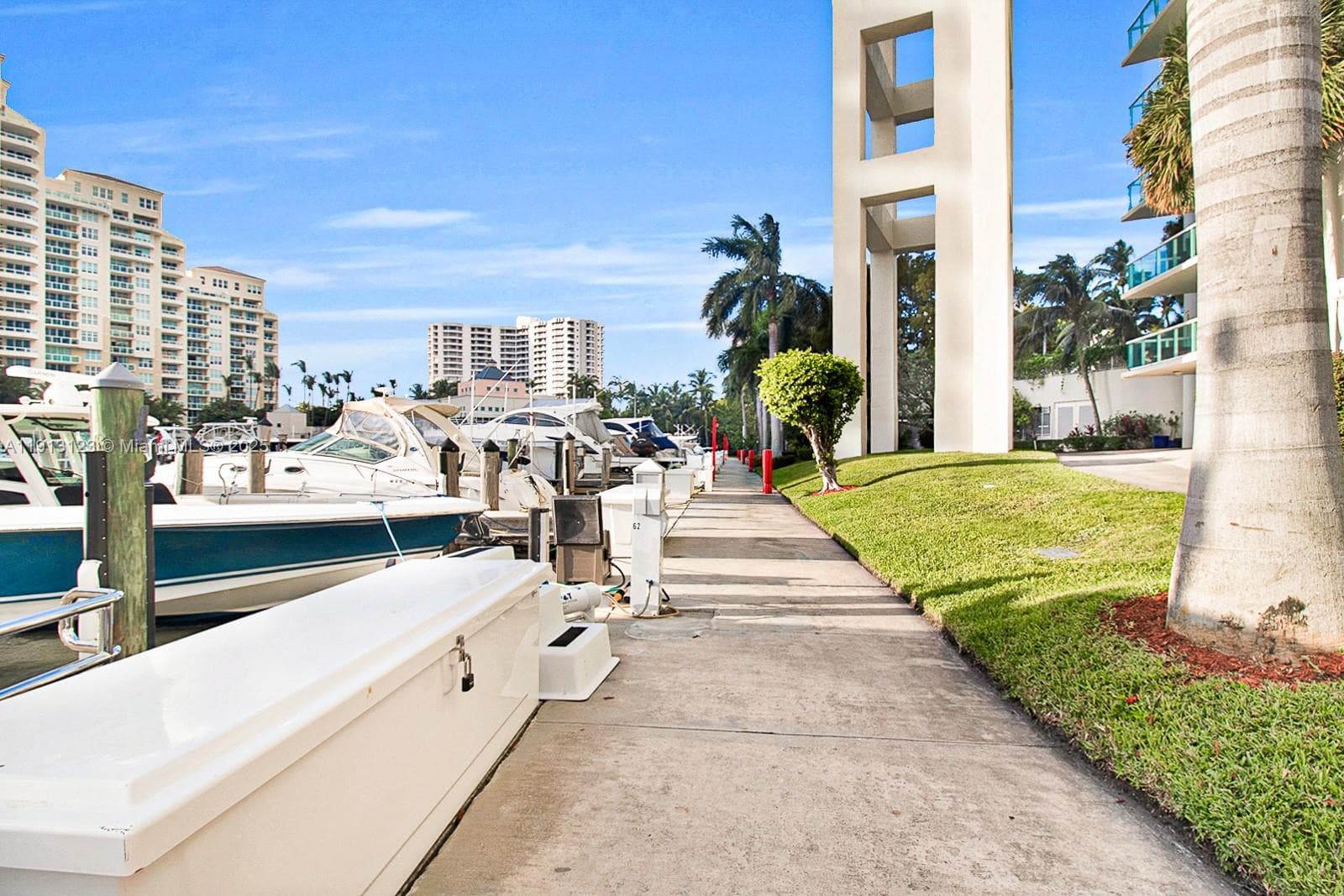 3370 Hidden Bay Dr 804 photo 10
