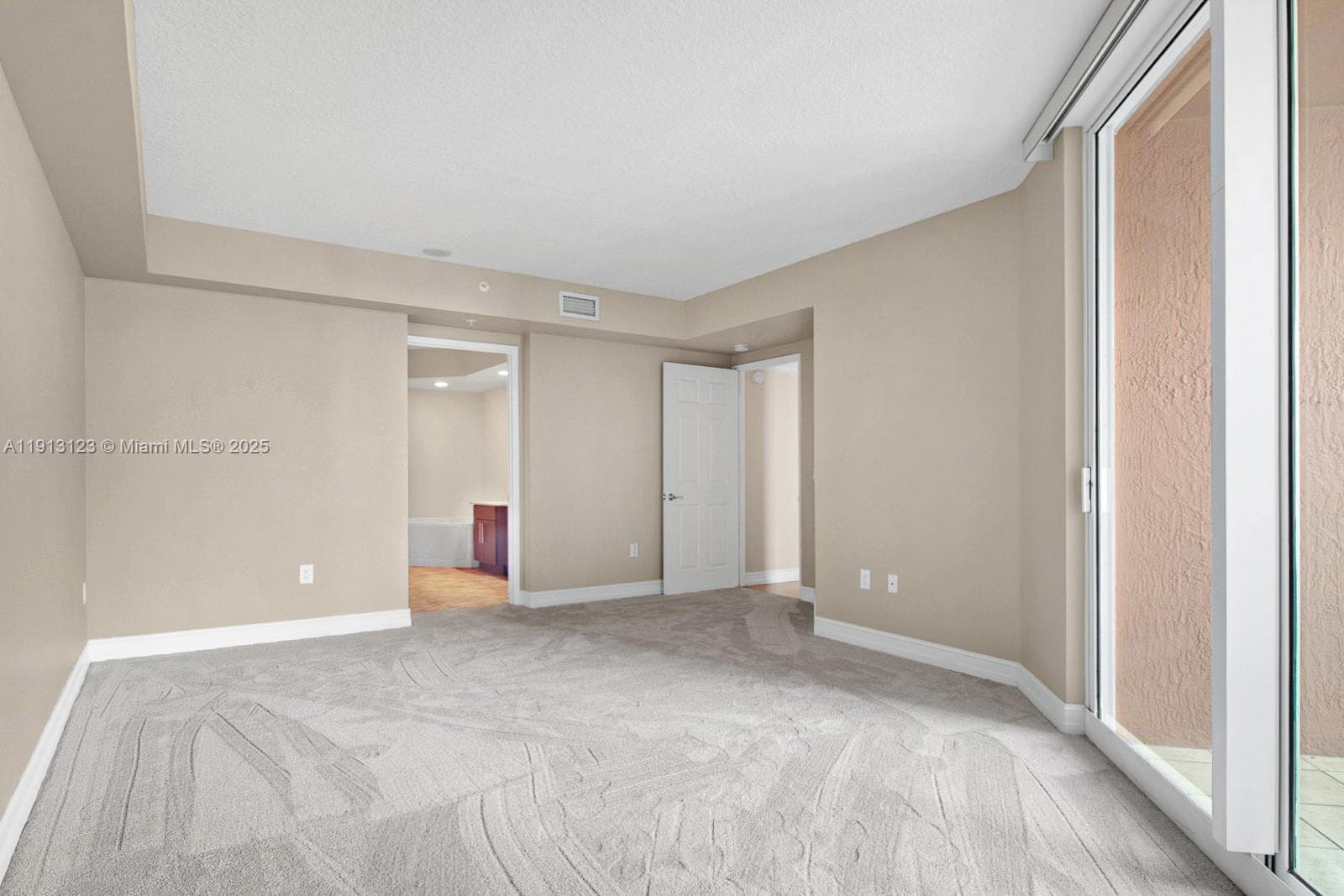 3370 Hidden Bay Dr 804 photo 18