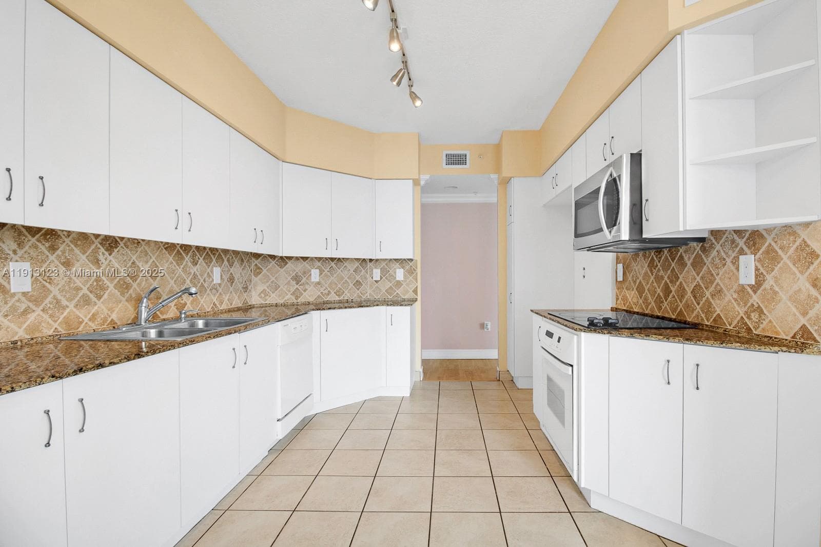 3370 Hidden Bay Dr 804 photo 21