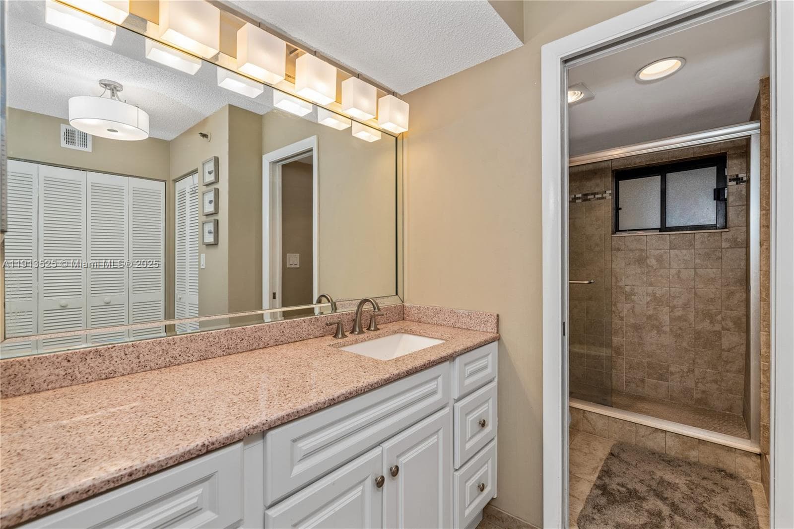 300 Ocean Trail Way 406 photo 16