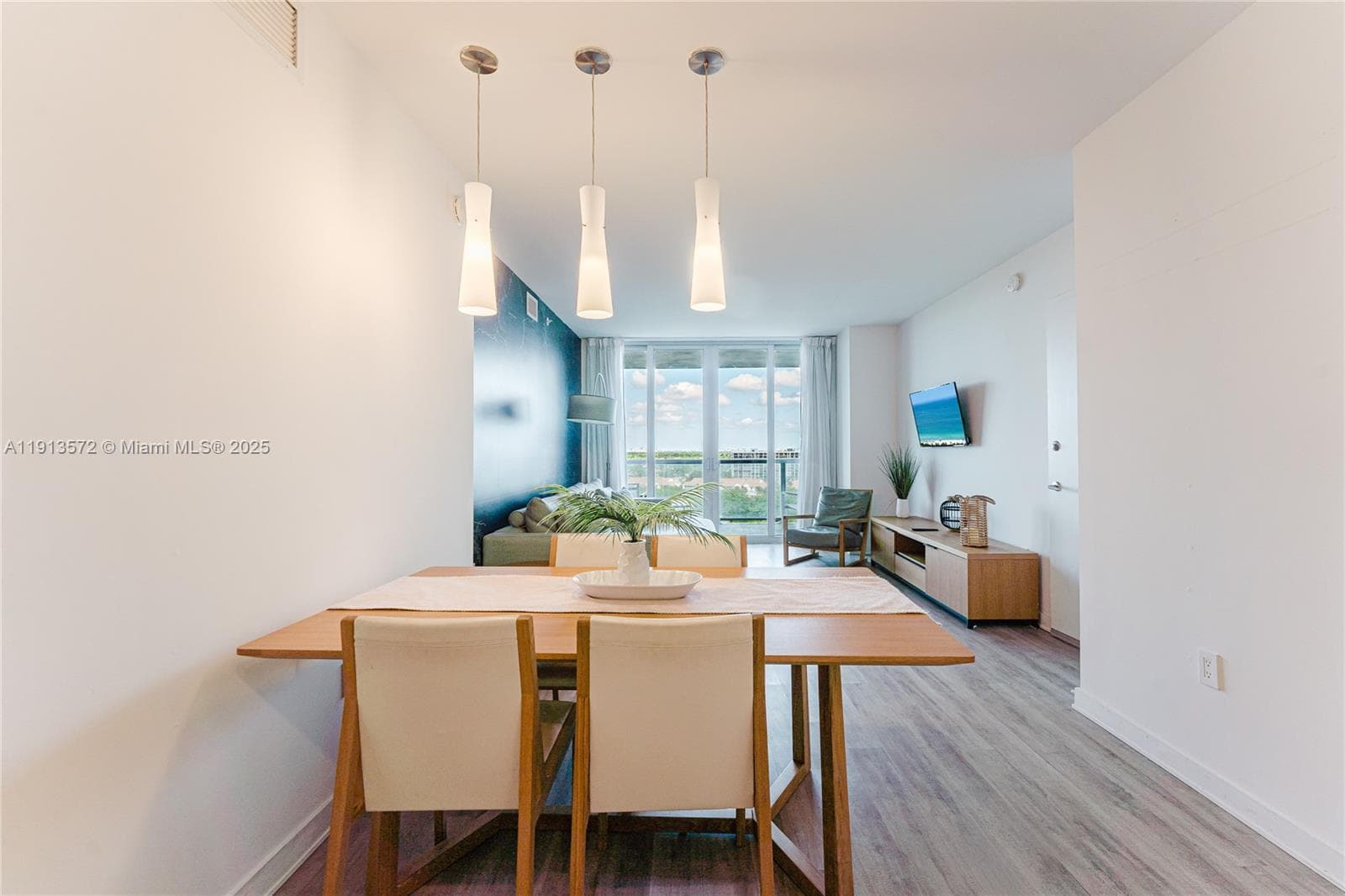 2602 E Hallandale Beach Blvd R1206 photo 23