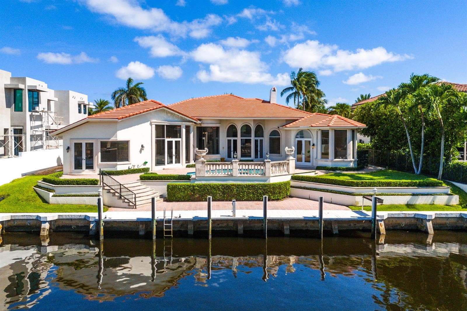 159 W Coconut Palm Road photo 3