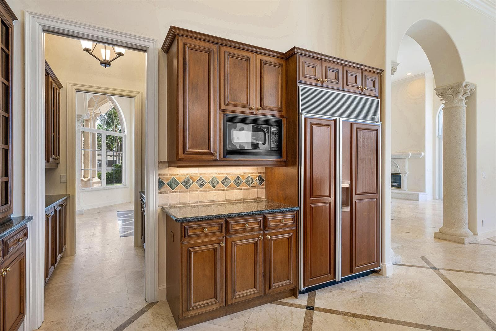 159 W Coconut Palm Road photo 18