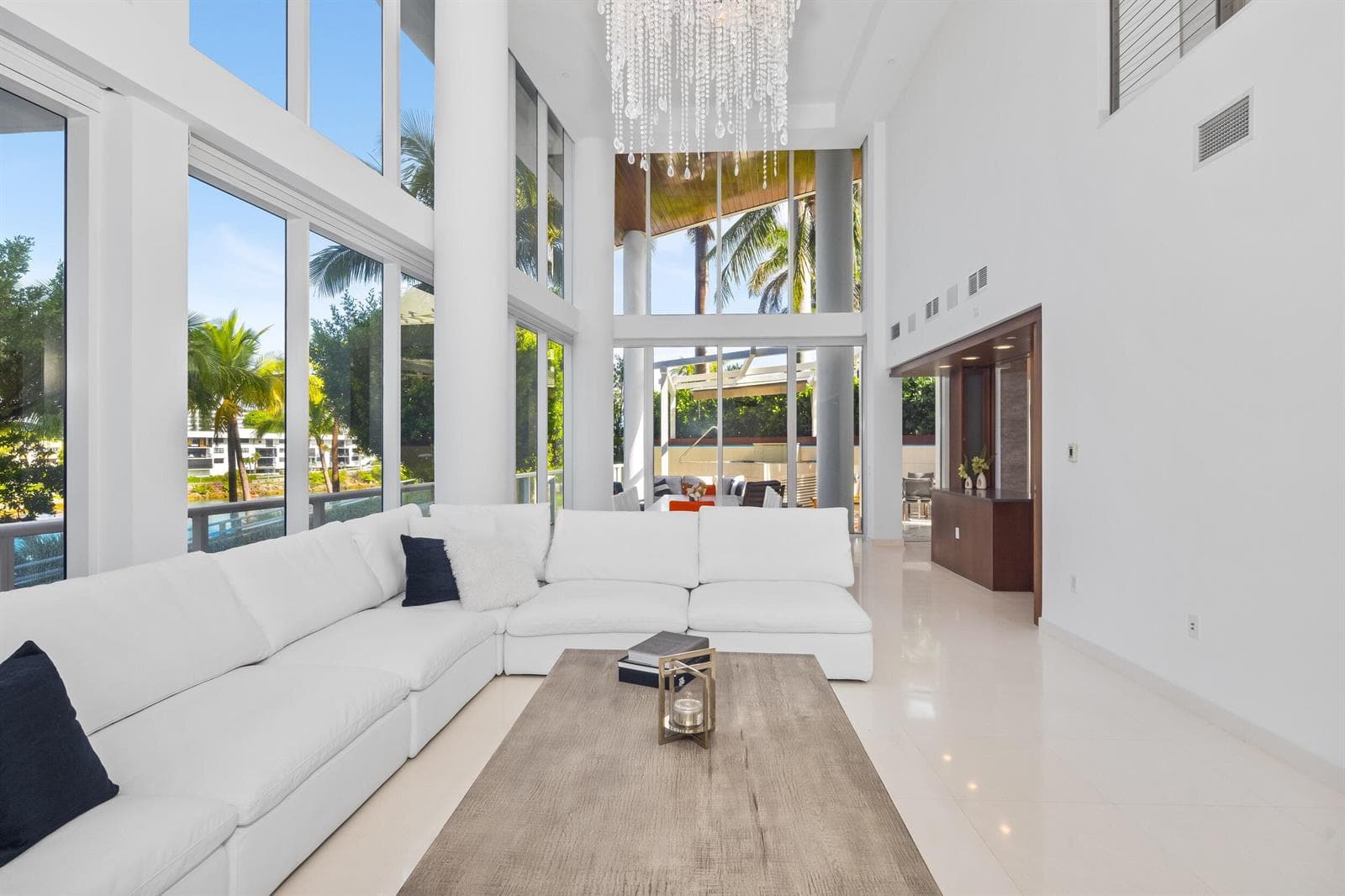 1000 S Ocean Boulevard 110 photo 3