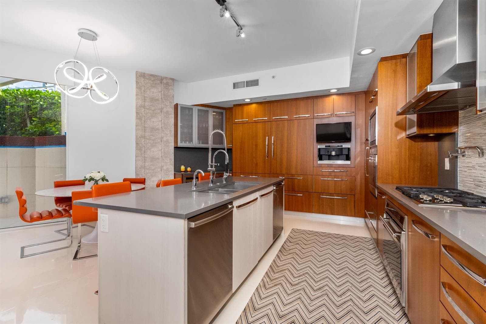 1000 S Ocean Boulevard 110 photo 20