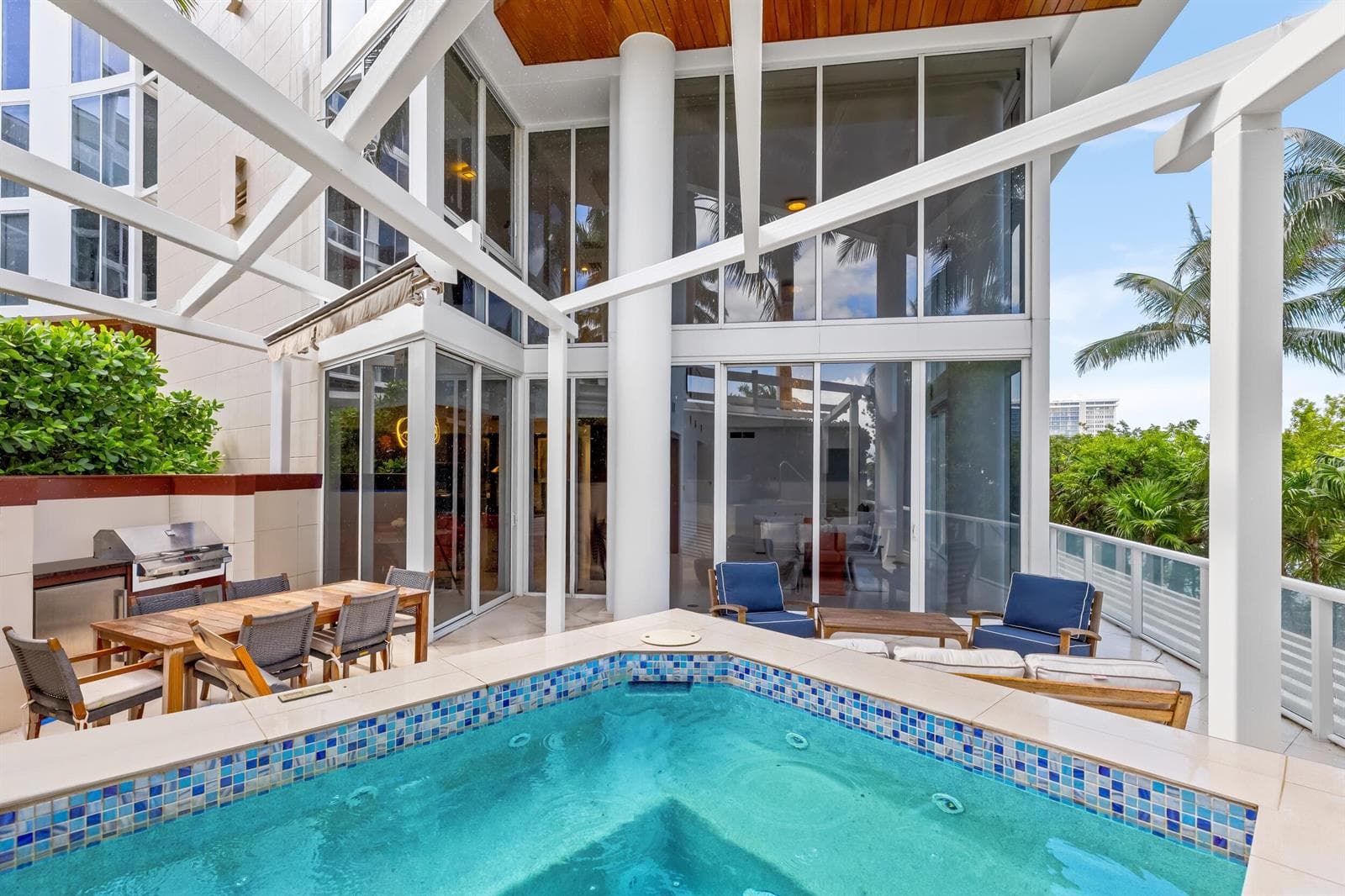 1000 S Ocean Boulevard 110 photo 11