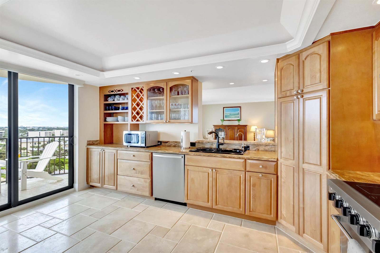 400 Beach Road 804 photo 13