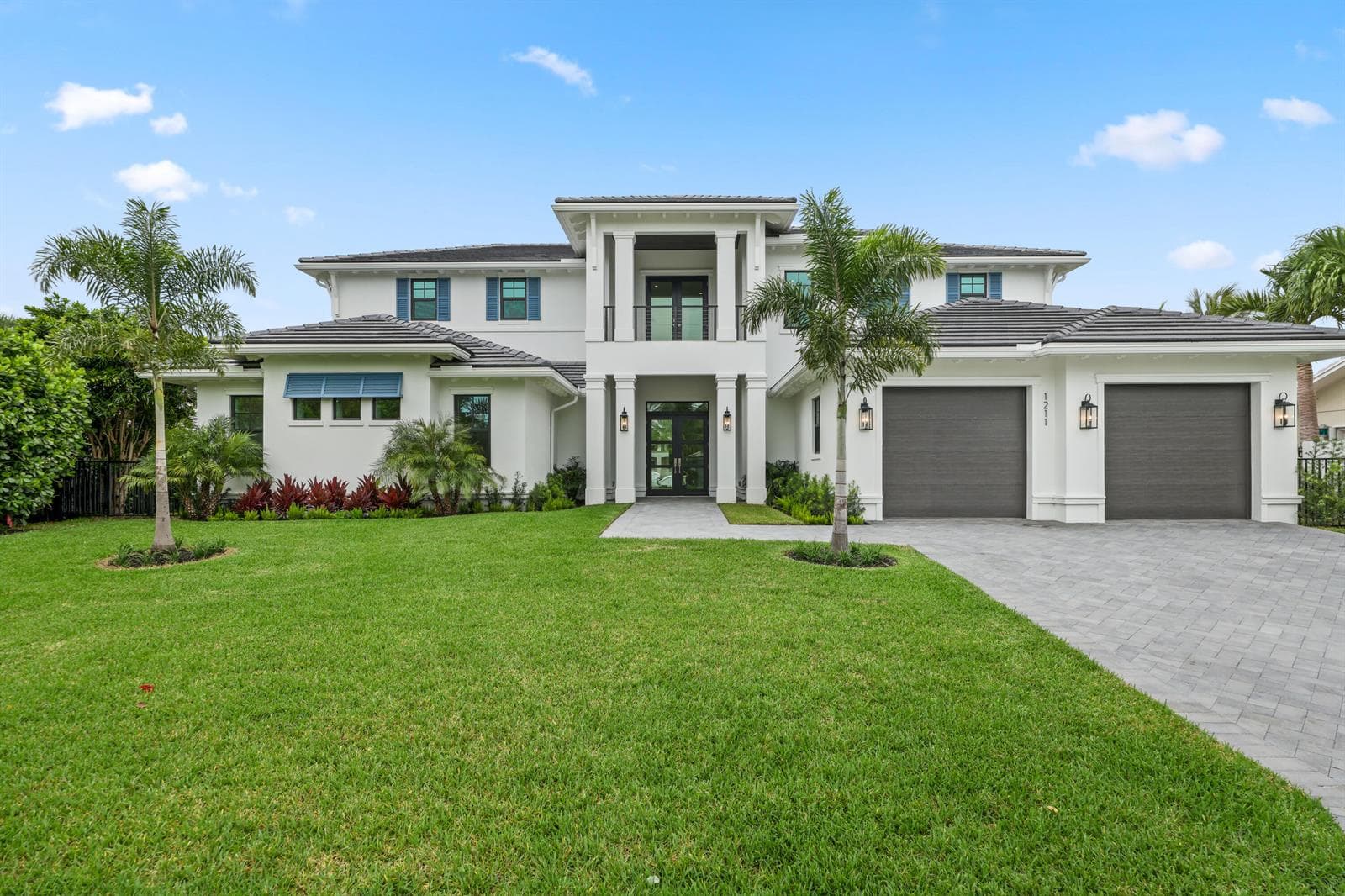 1211 Gulfstream Way photo 2