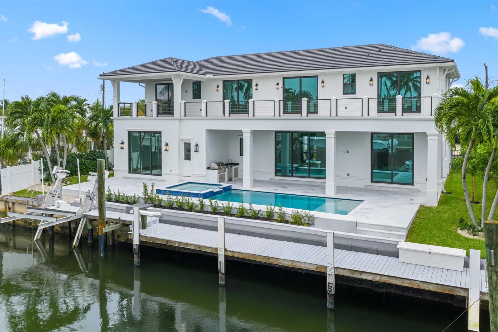 1211 Gulfstream Way photo 1