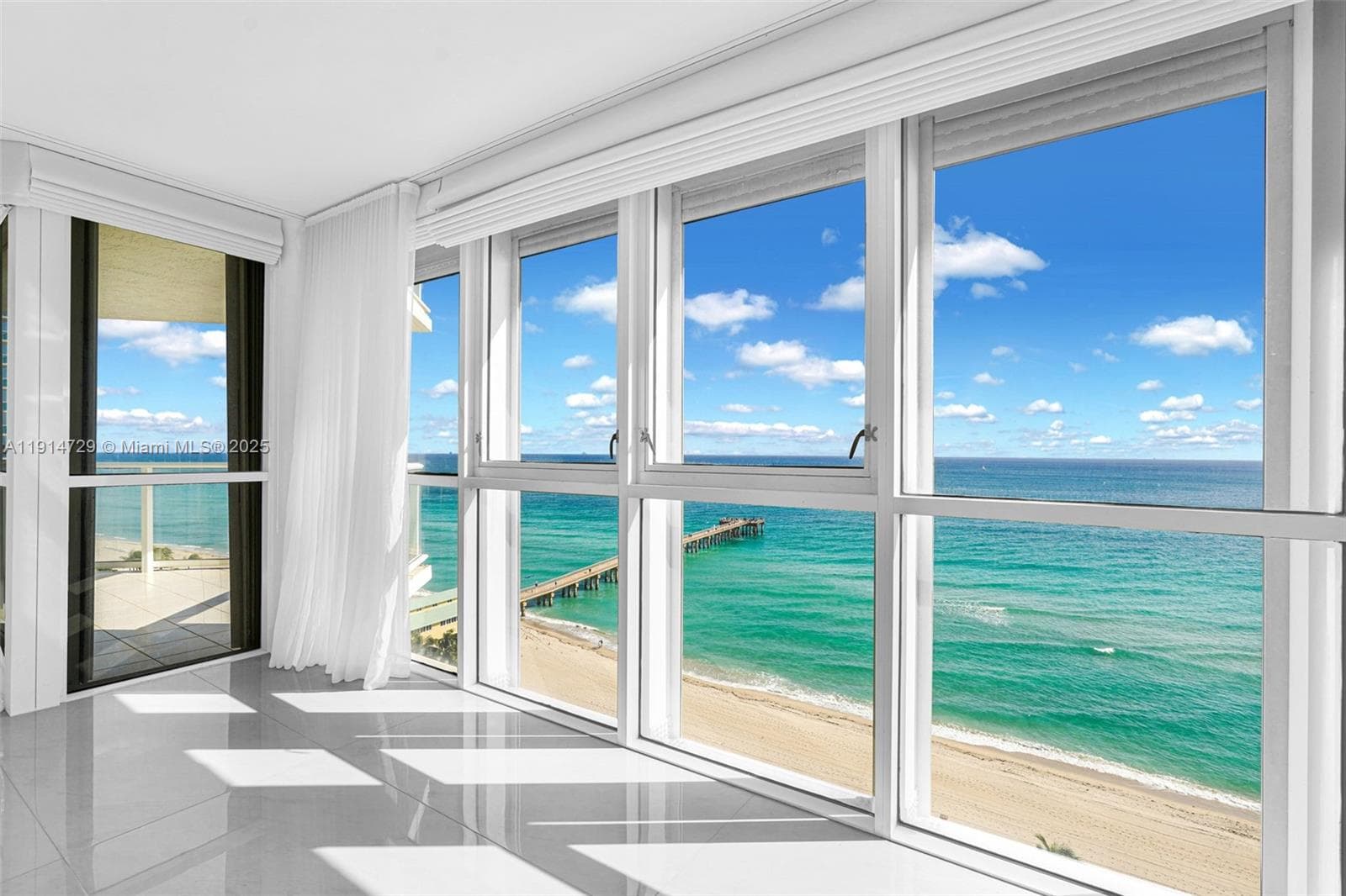 16485 Collins Ave 1236 photo 3
