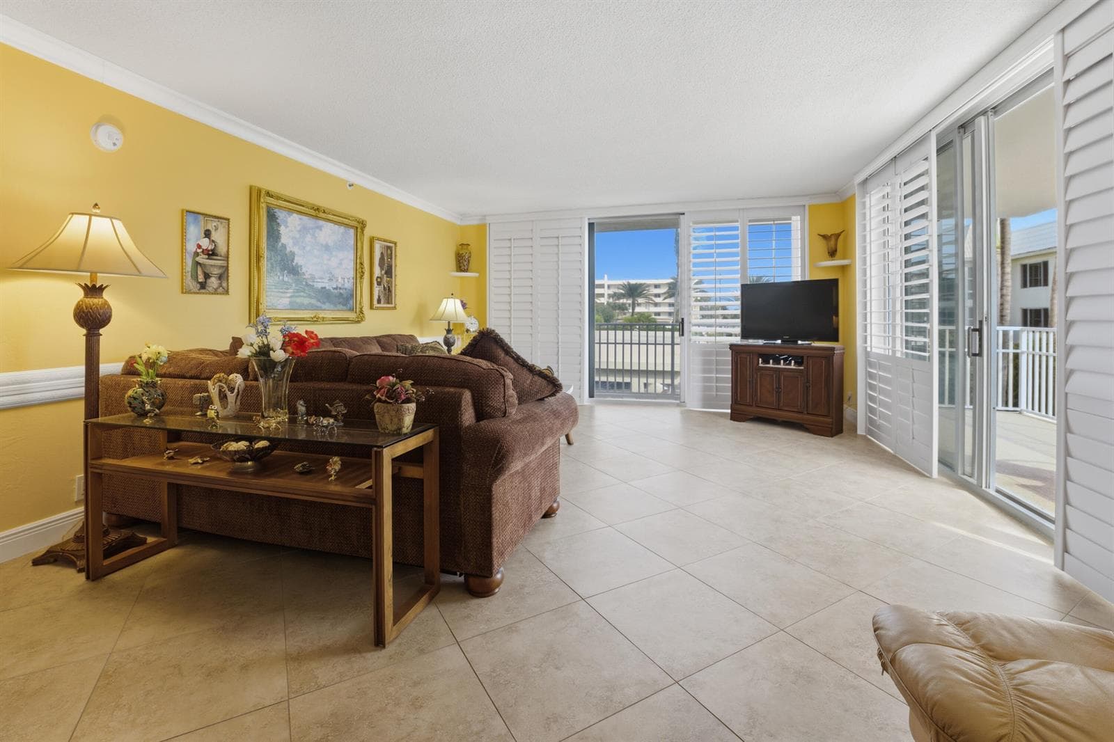 375 Beach Road 201 photo 2