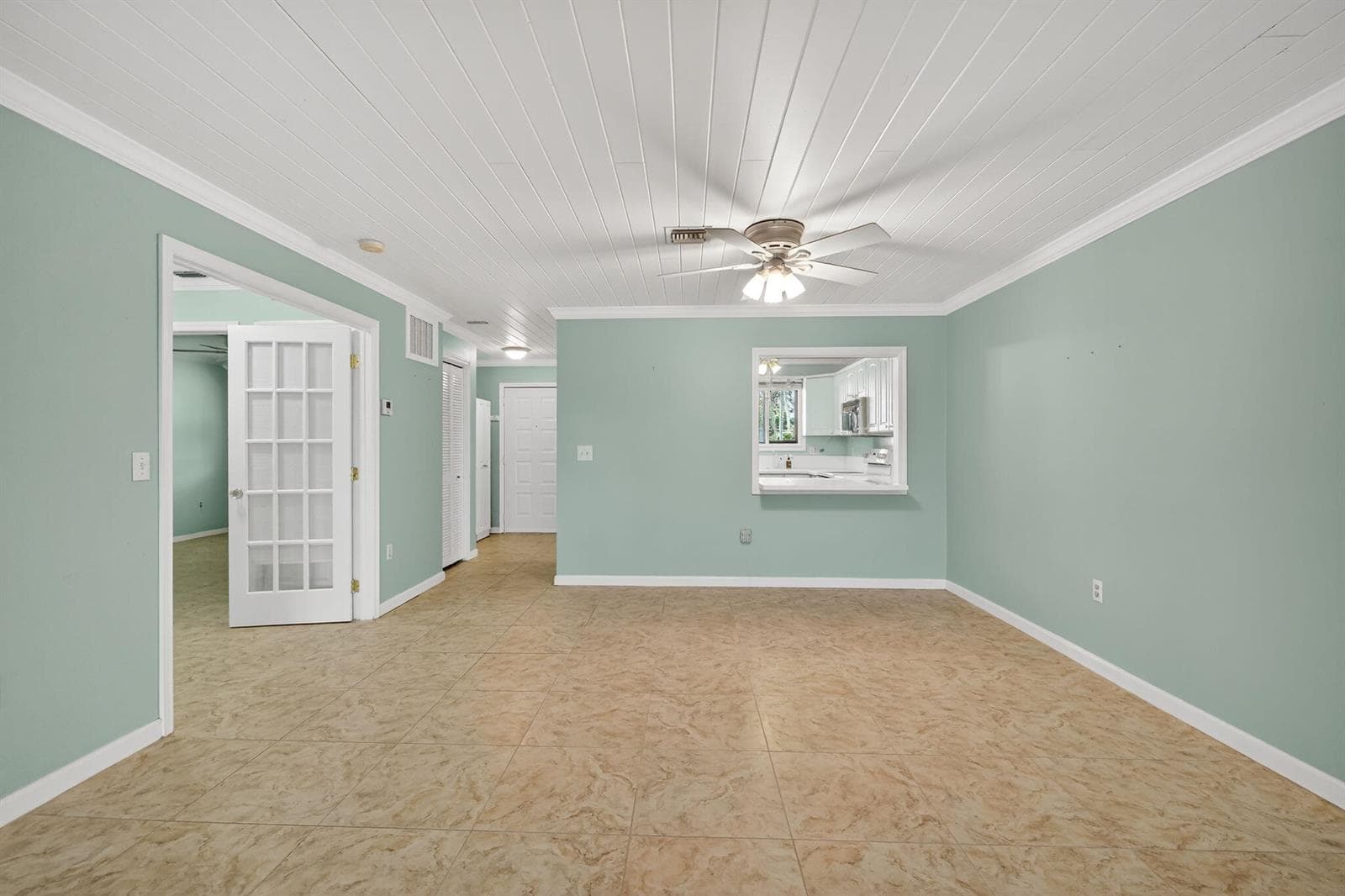 1630 Seaway Drive 106 photo 16