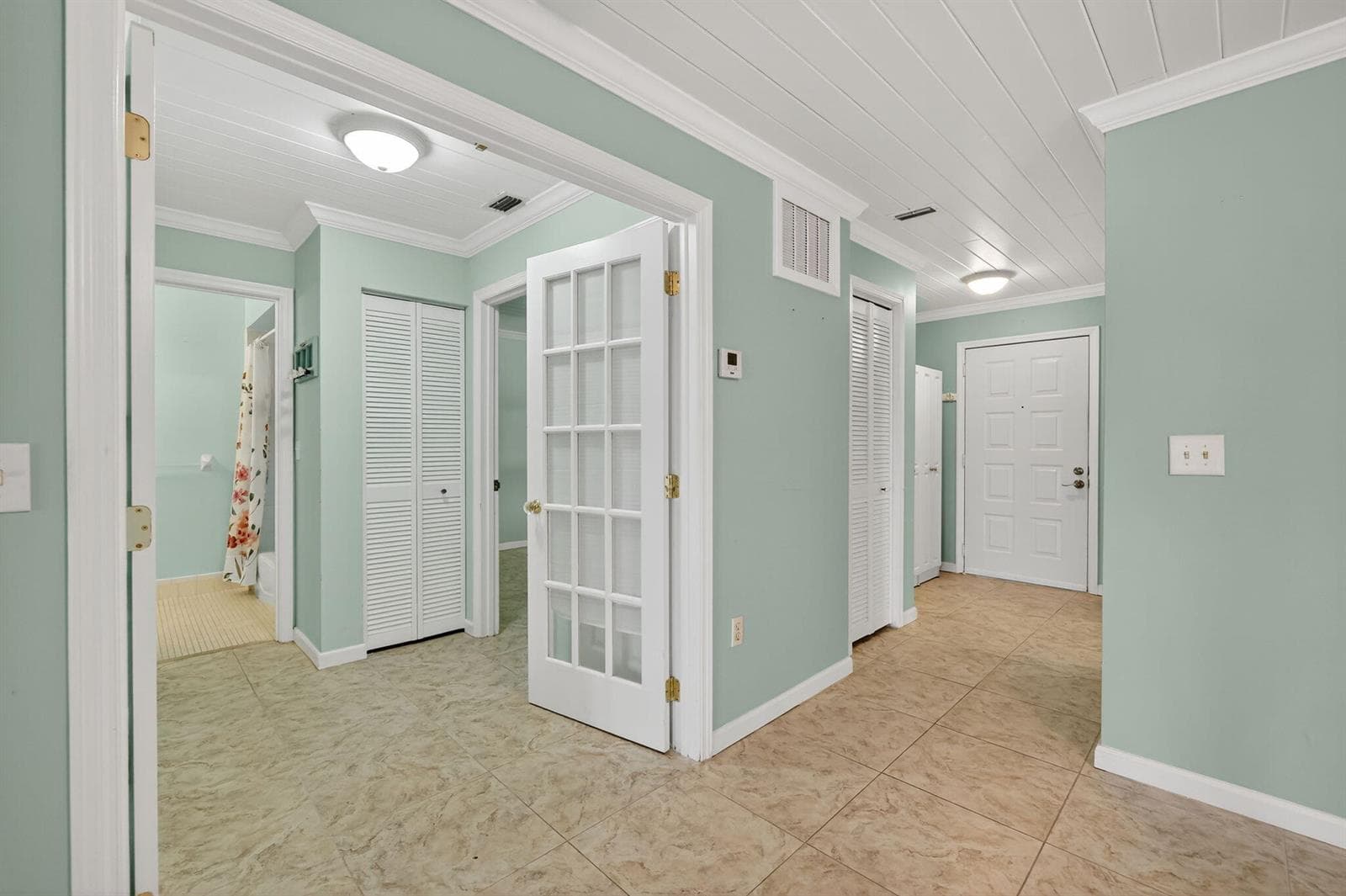 1630 Seaway Drive 106 photo 22